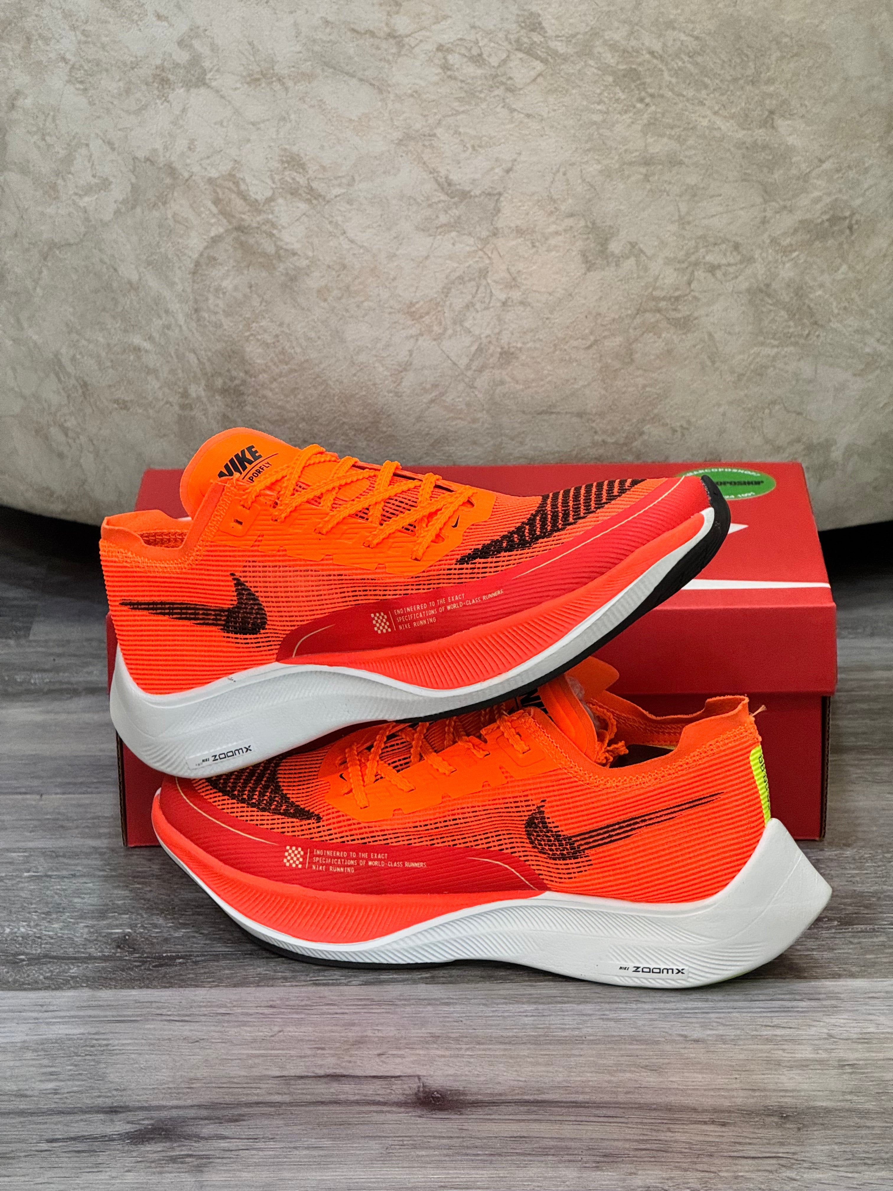 NIKE VAPORFLY ONE
