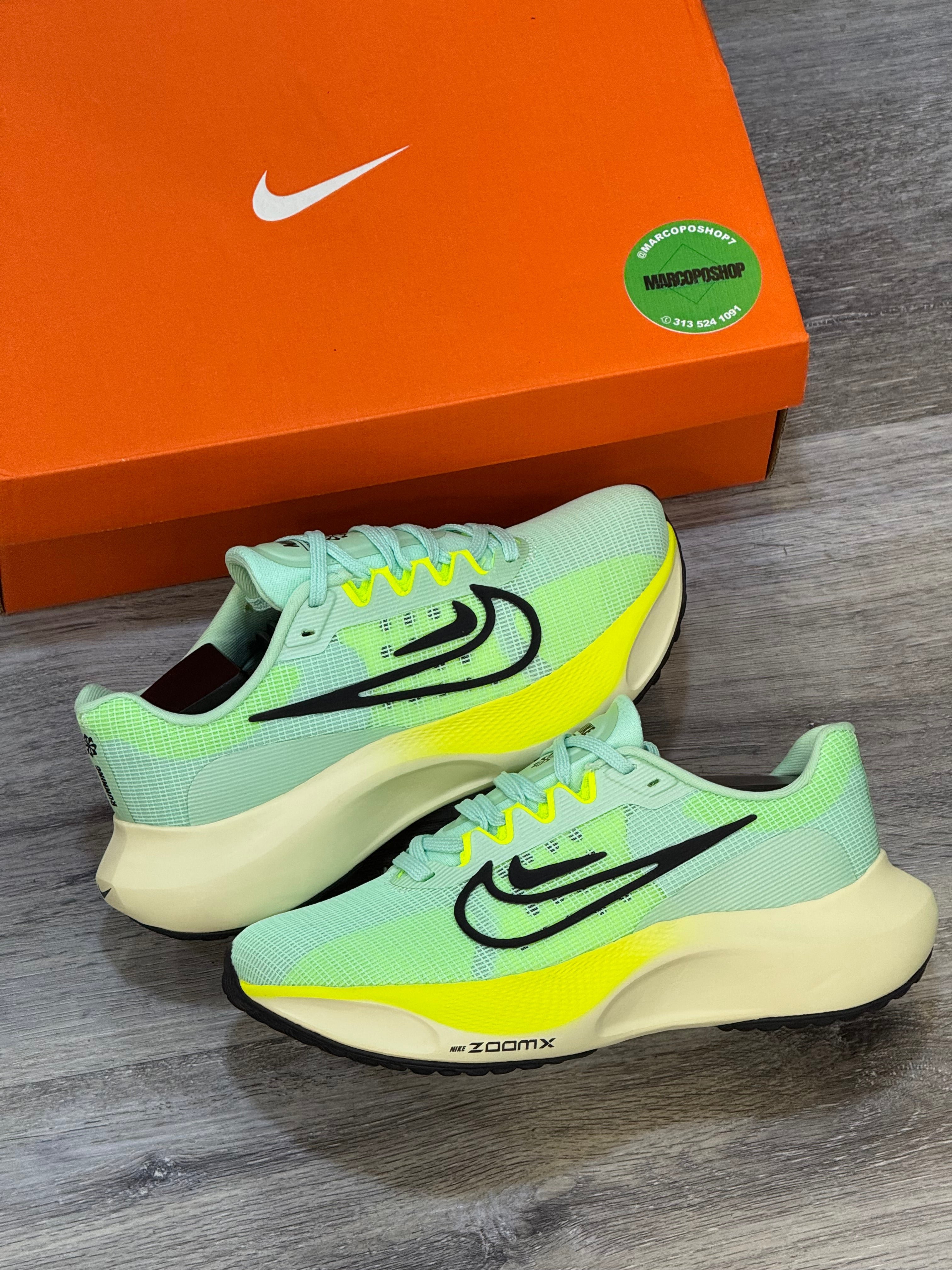 NIKE ZOOMFLY 5