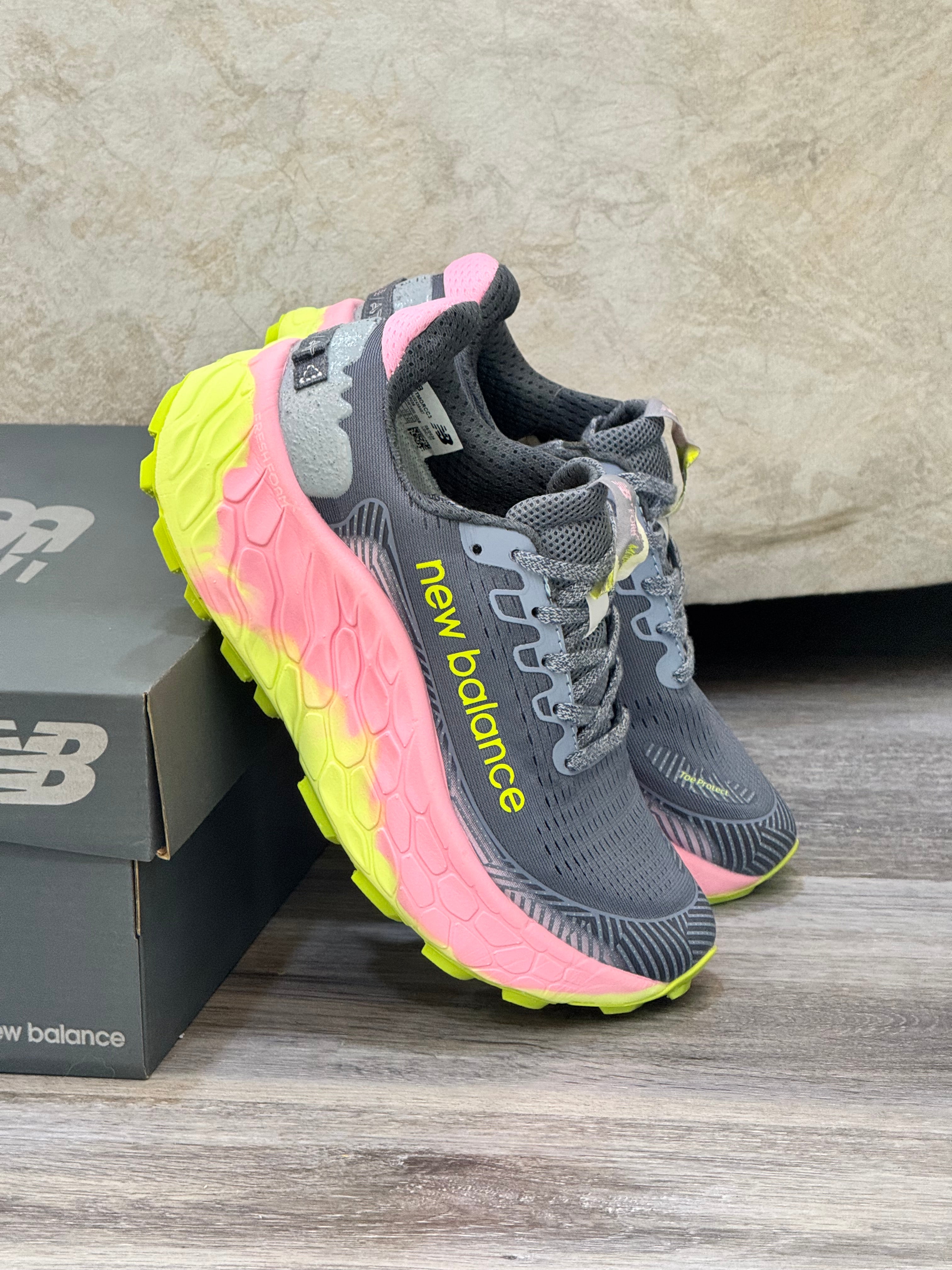 NEWBALANCE MORE TRAIL