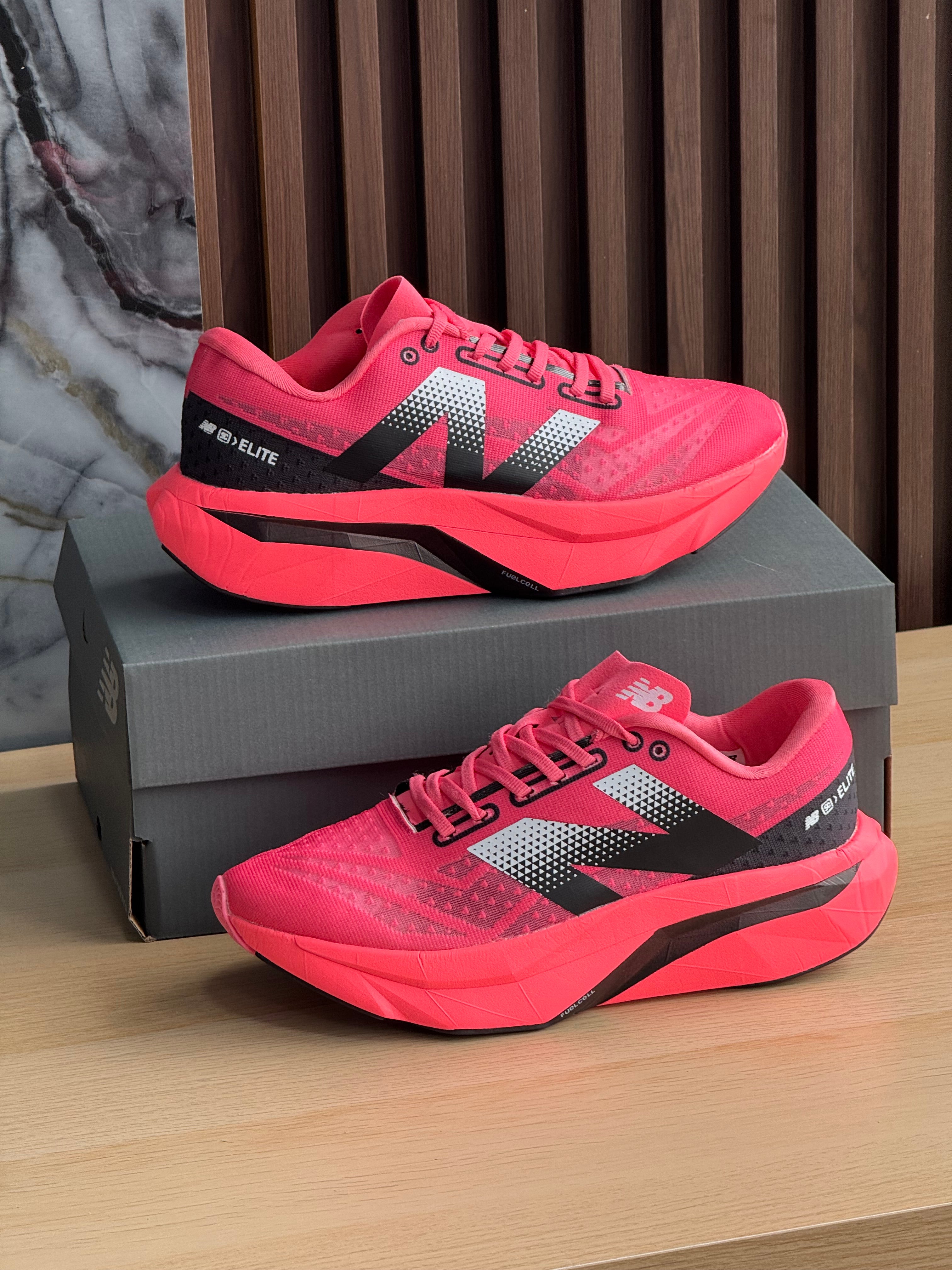 NEW BALANCE ELITE v4