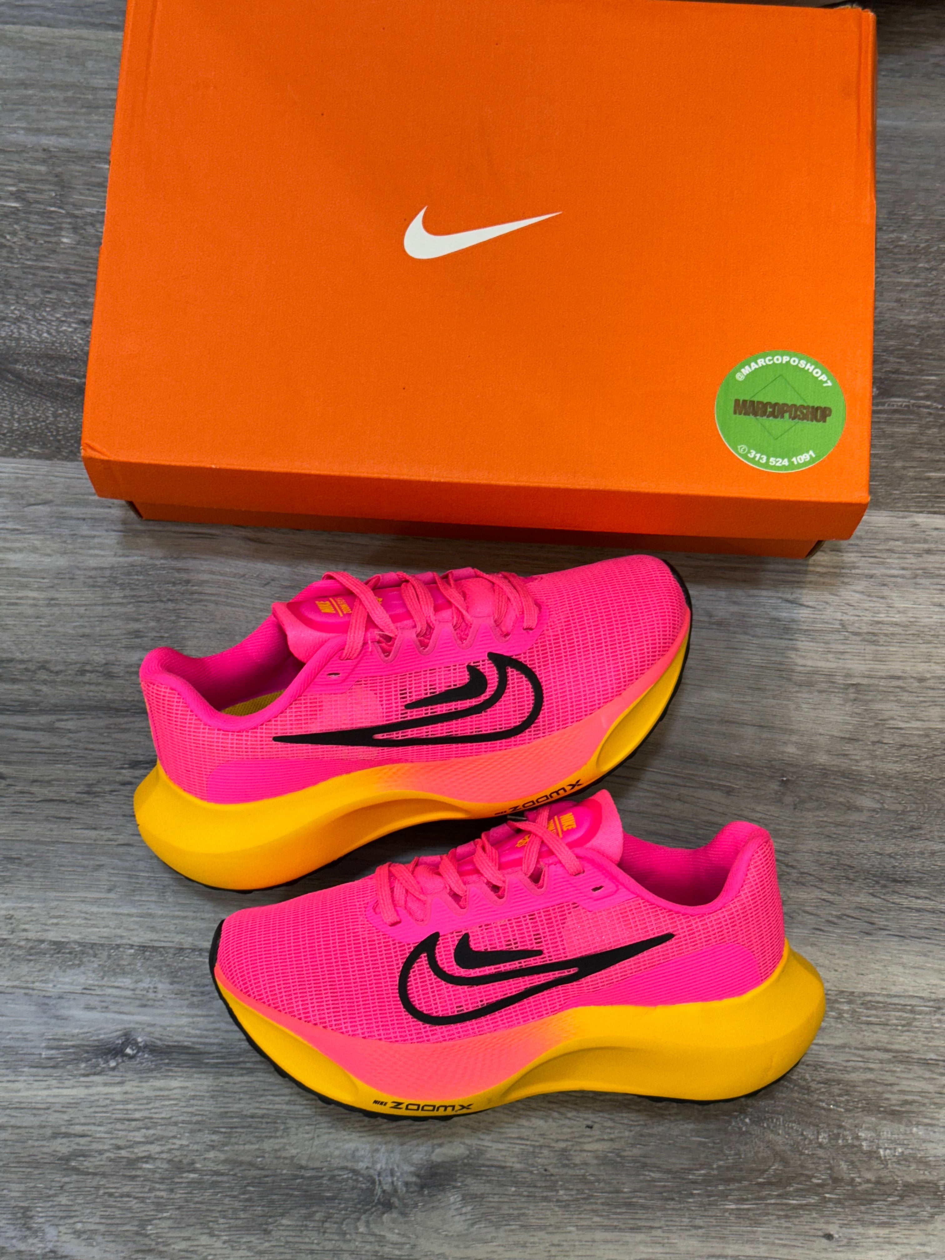 NIKE ZOOMFLY 5