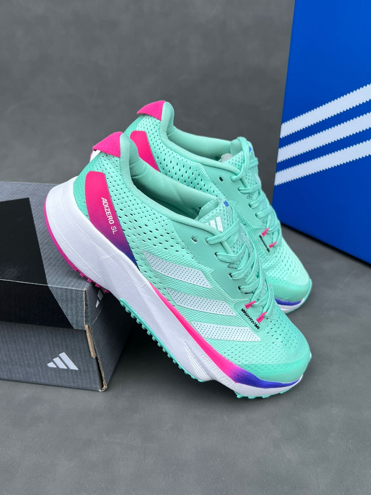 ADIDAS ADIZERO SL