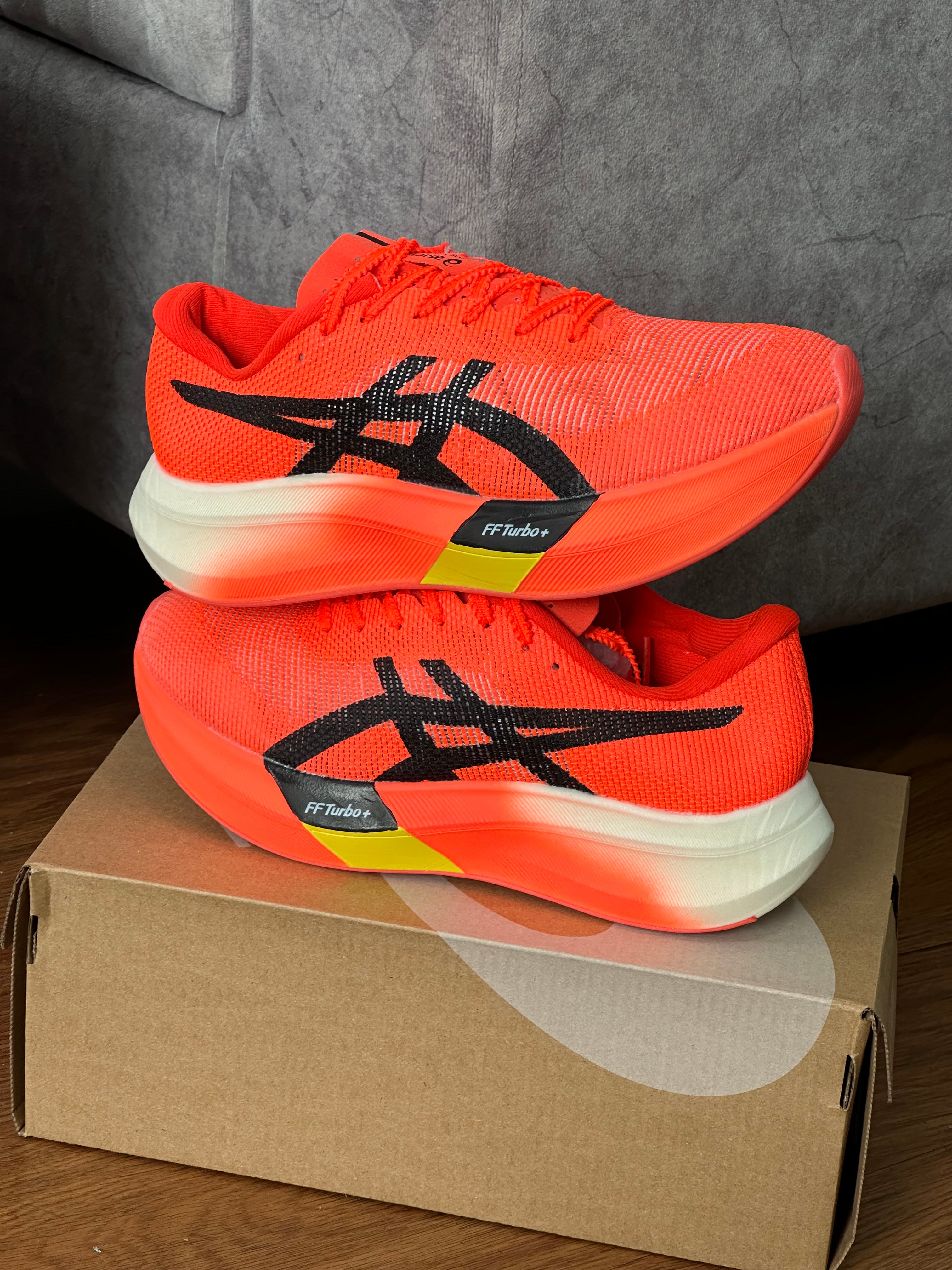ASICS METASPEED PARIS