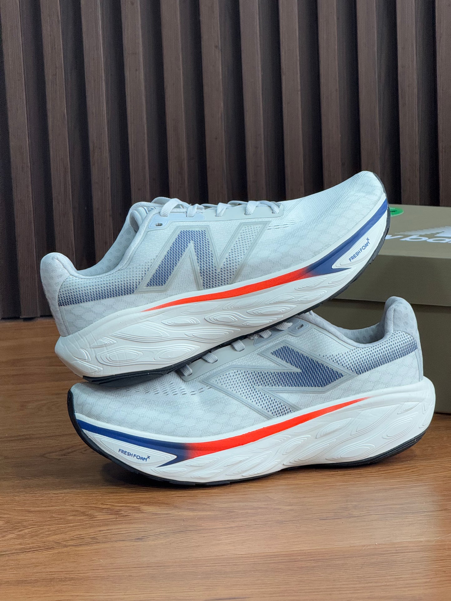NEW BALANCE 1080