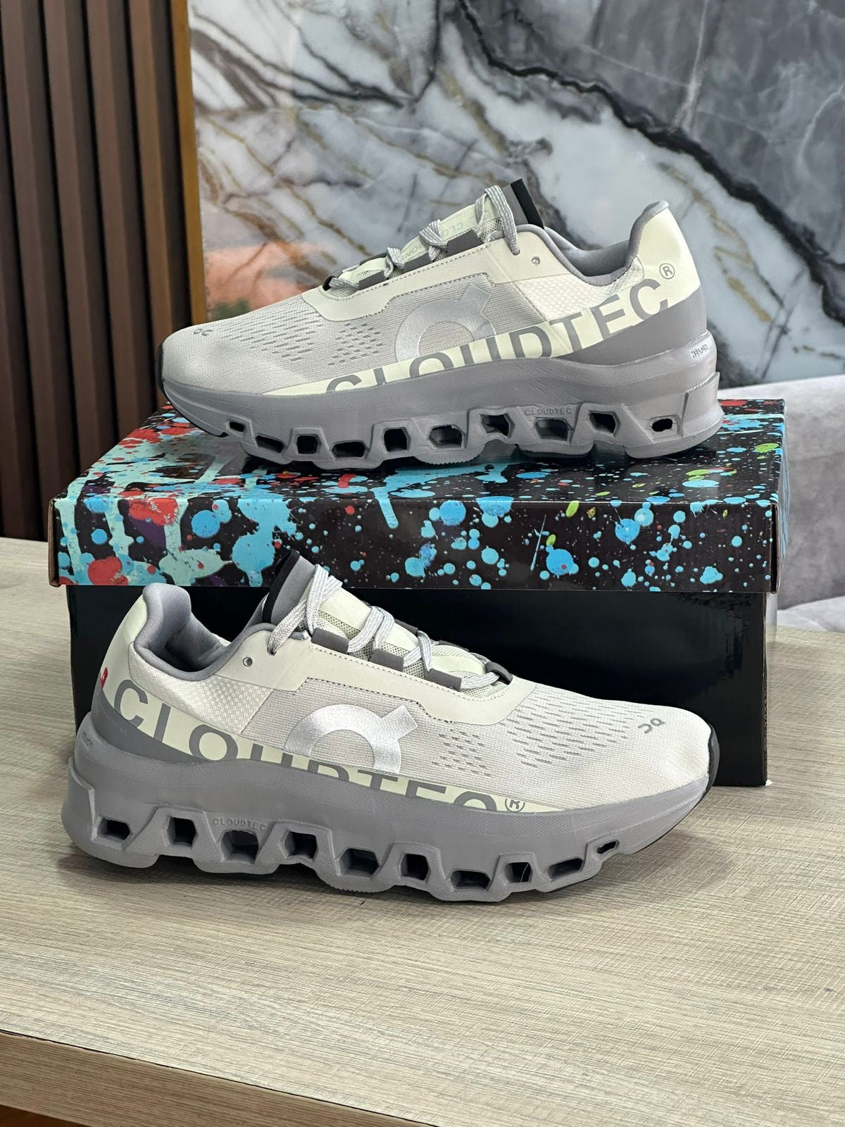 ON CLOUD MONSTER HOMBRE