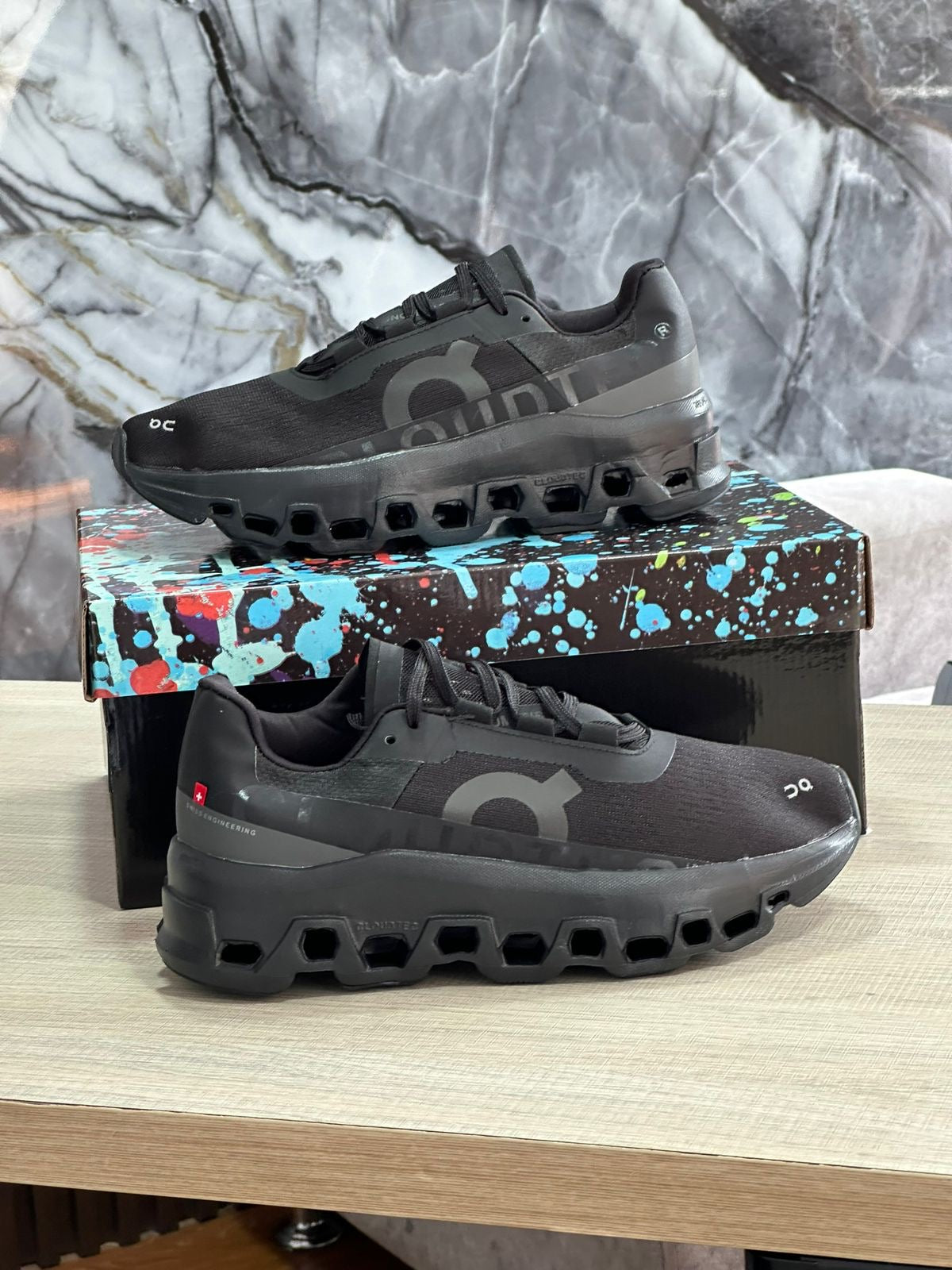 ON CLOUD MONSTER HOMBRE