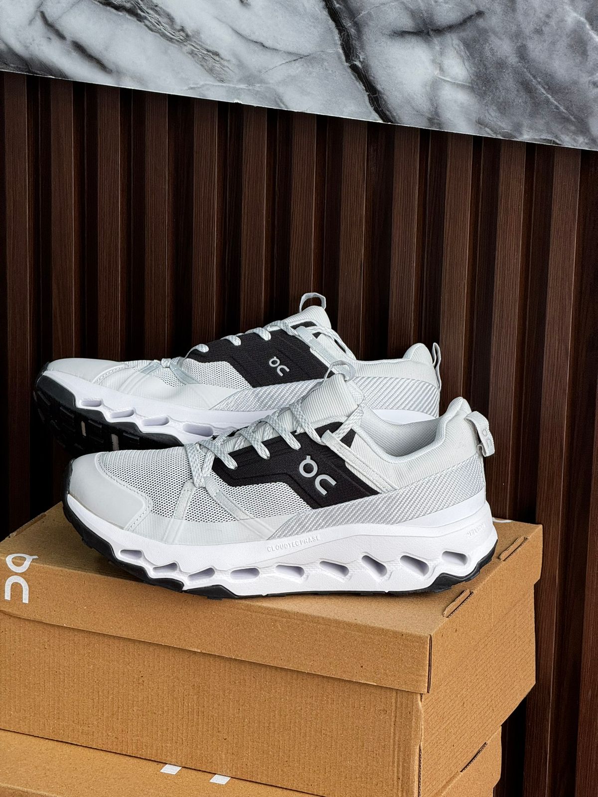 ON CLOUD TIIL 2 HOMBRE