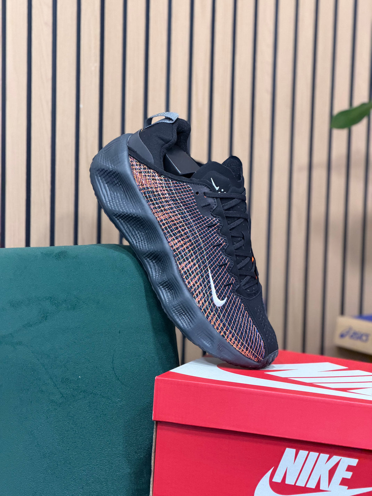 NIKE AVA ROVER PREMIUM