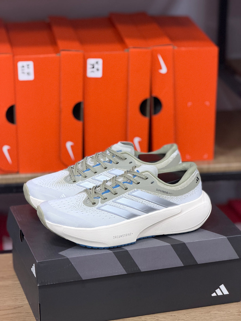 ADIDAS SUPERNOVA RISE
