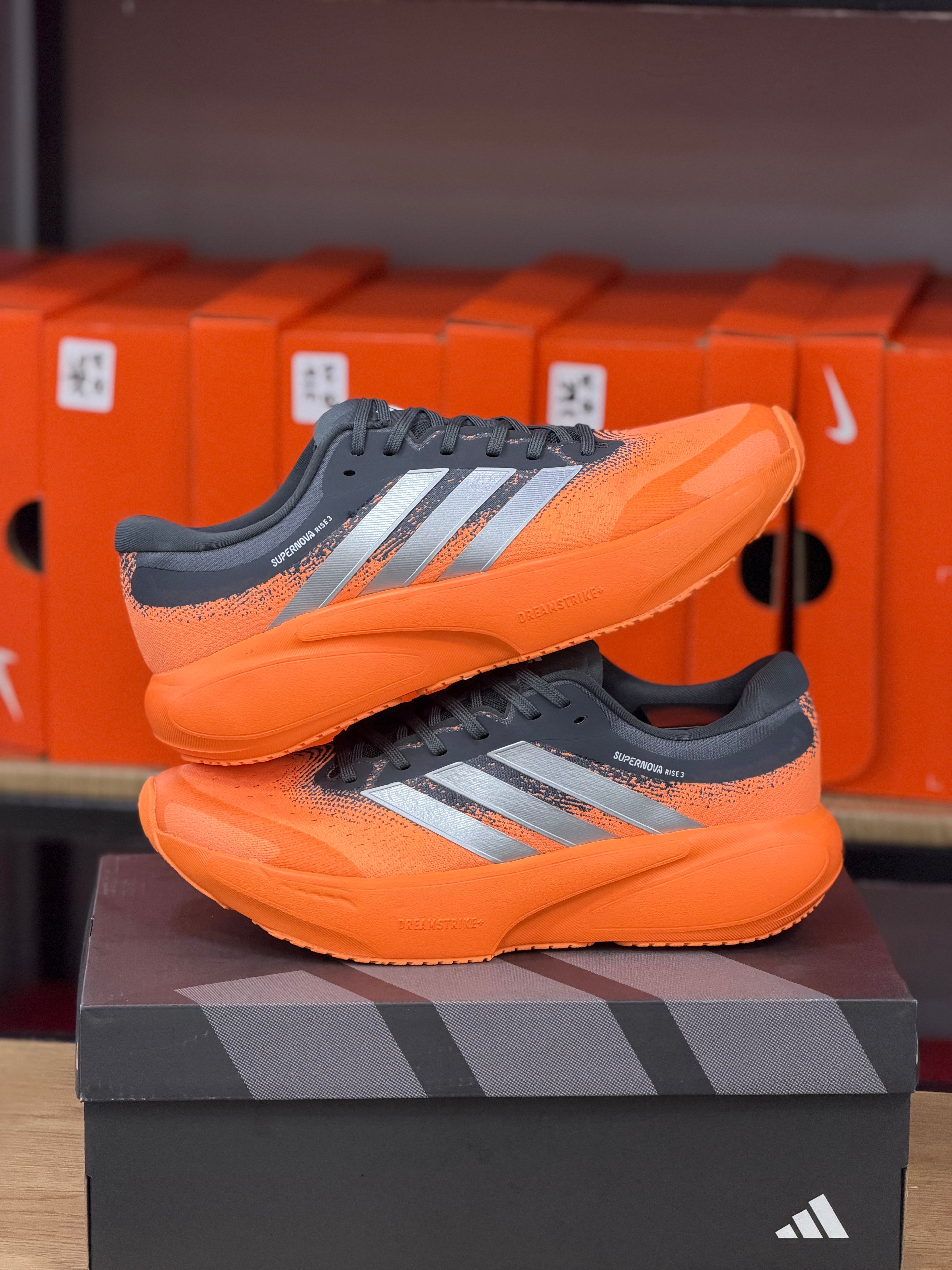 ADIDAS SUPERNOVA RISE3