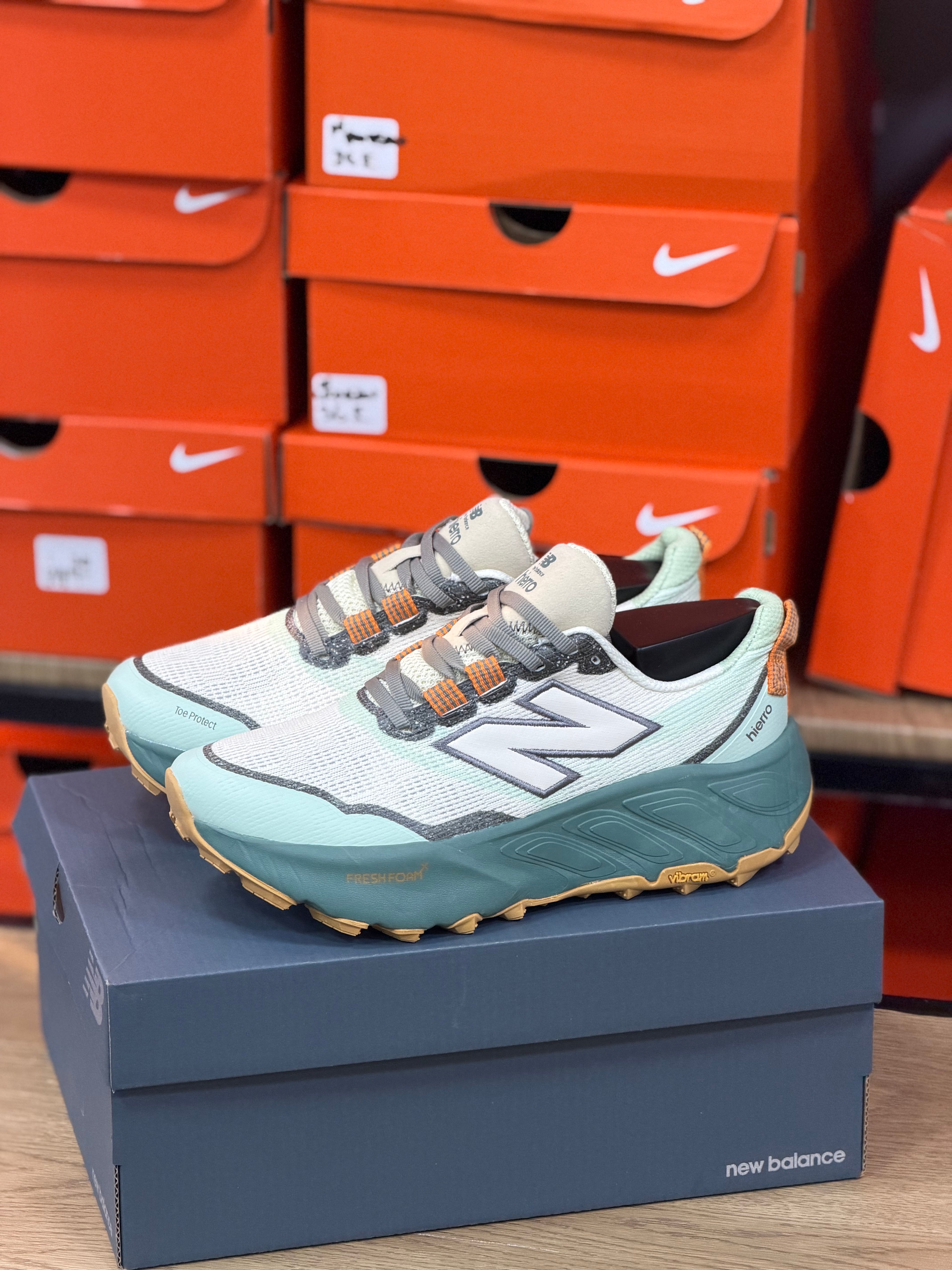 NEW BALANCE HIERRO