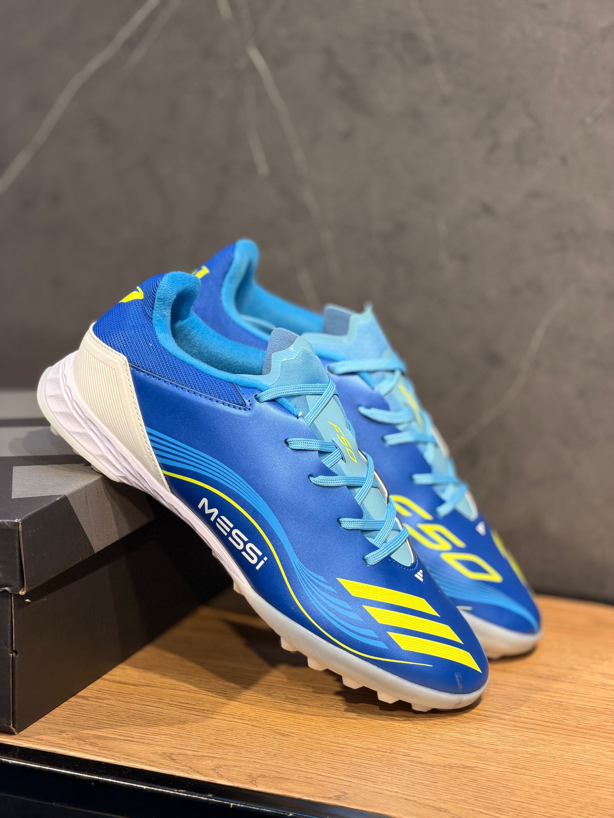 ADIDAS TORRETIN GAMA MEDIA