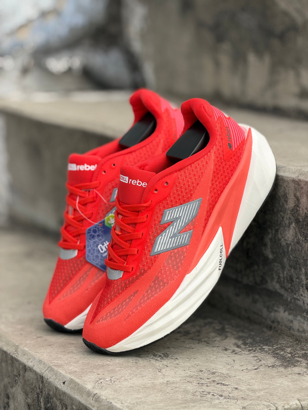 NEW BALANCE REBEL V5