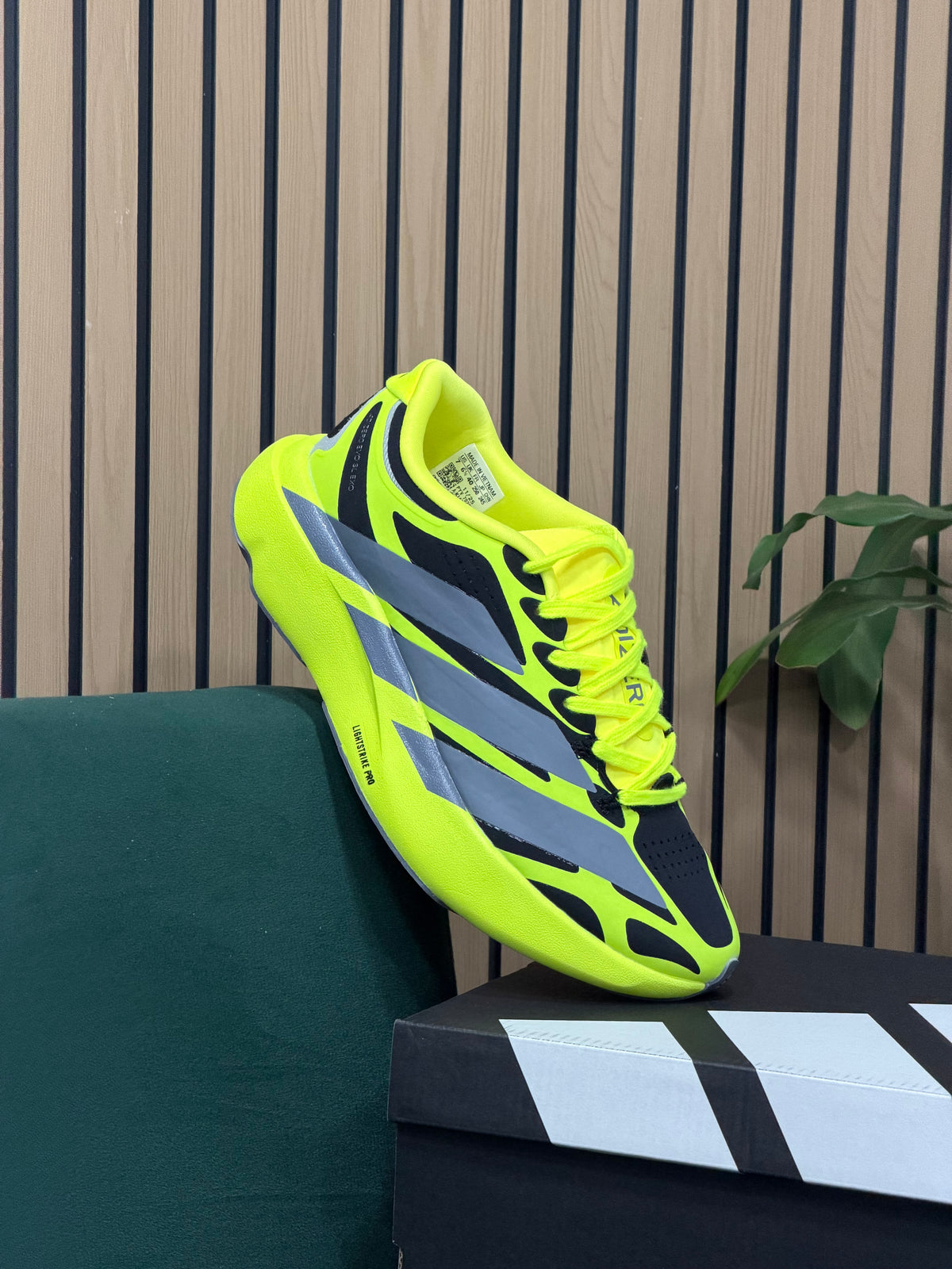 ADIZERO EVO SL