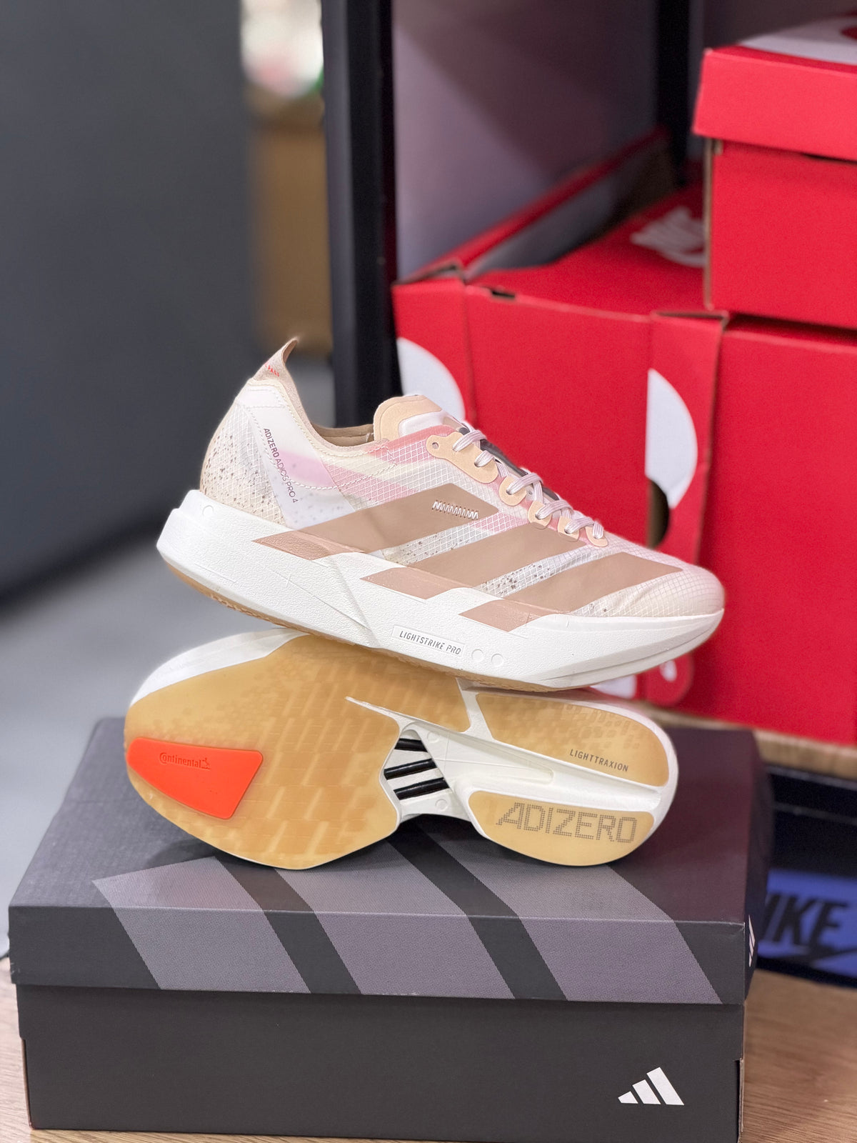ADIZERO ADIÓS PRO 4