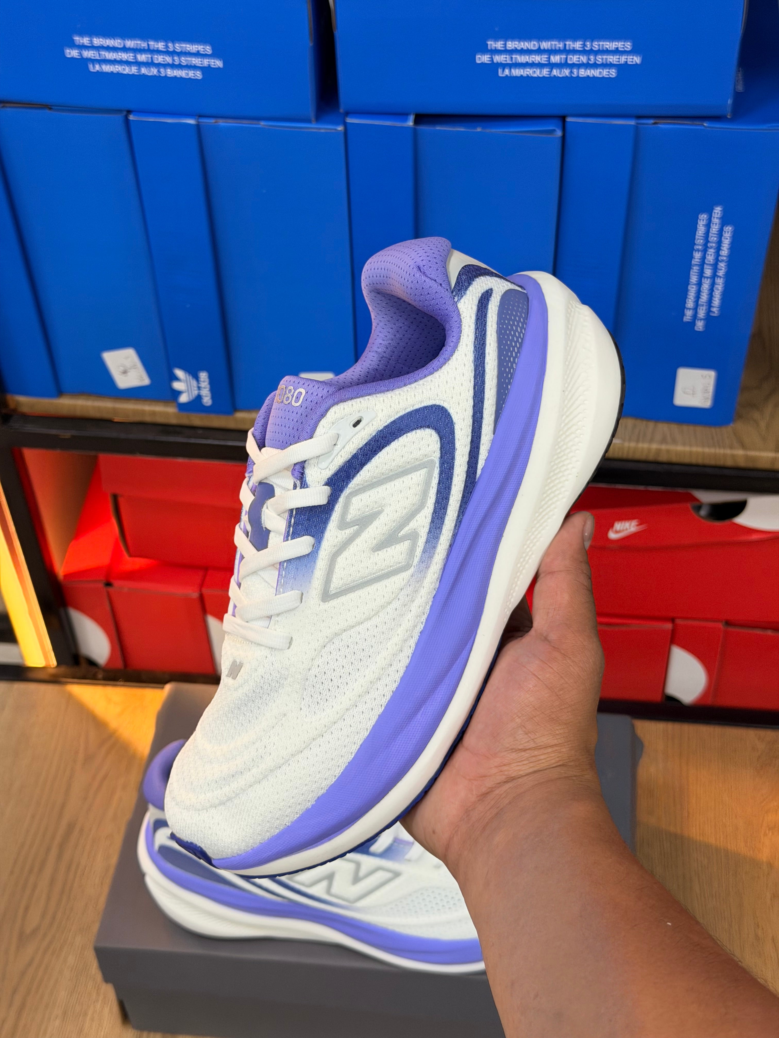 NEW BALANCE