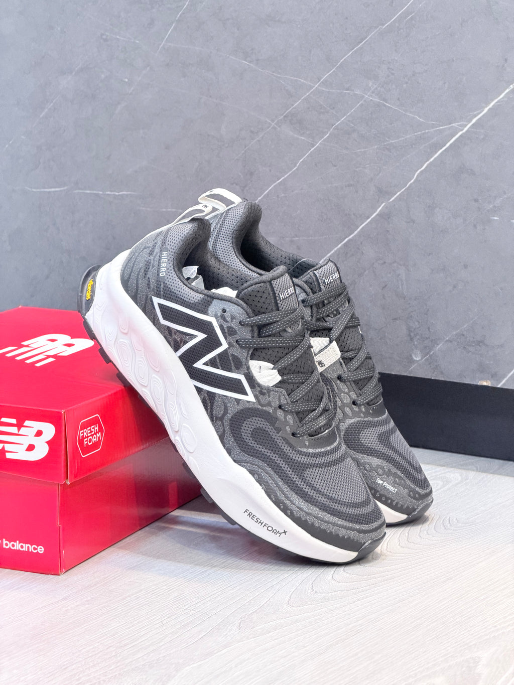 NEW BALANCE HIERRO