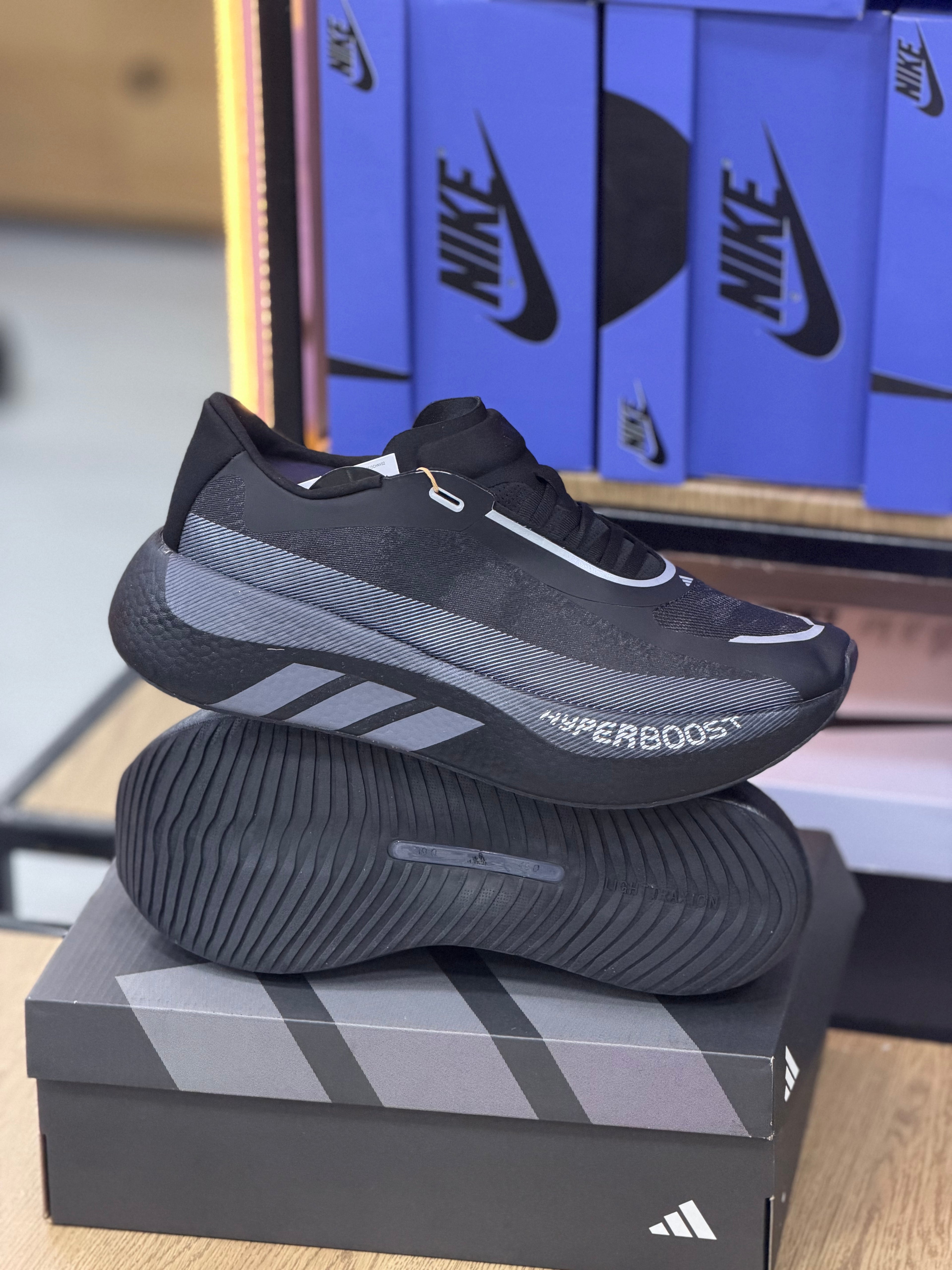 HYPERBOOTS EDGE