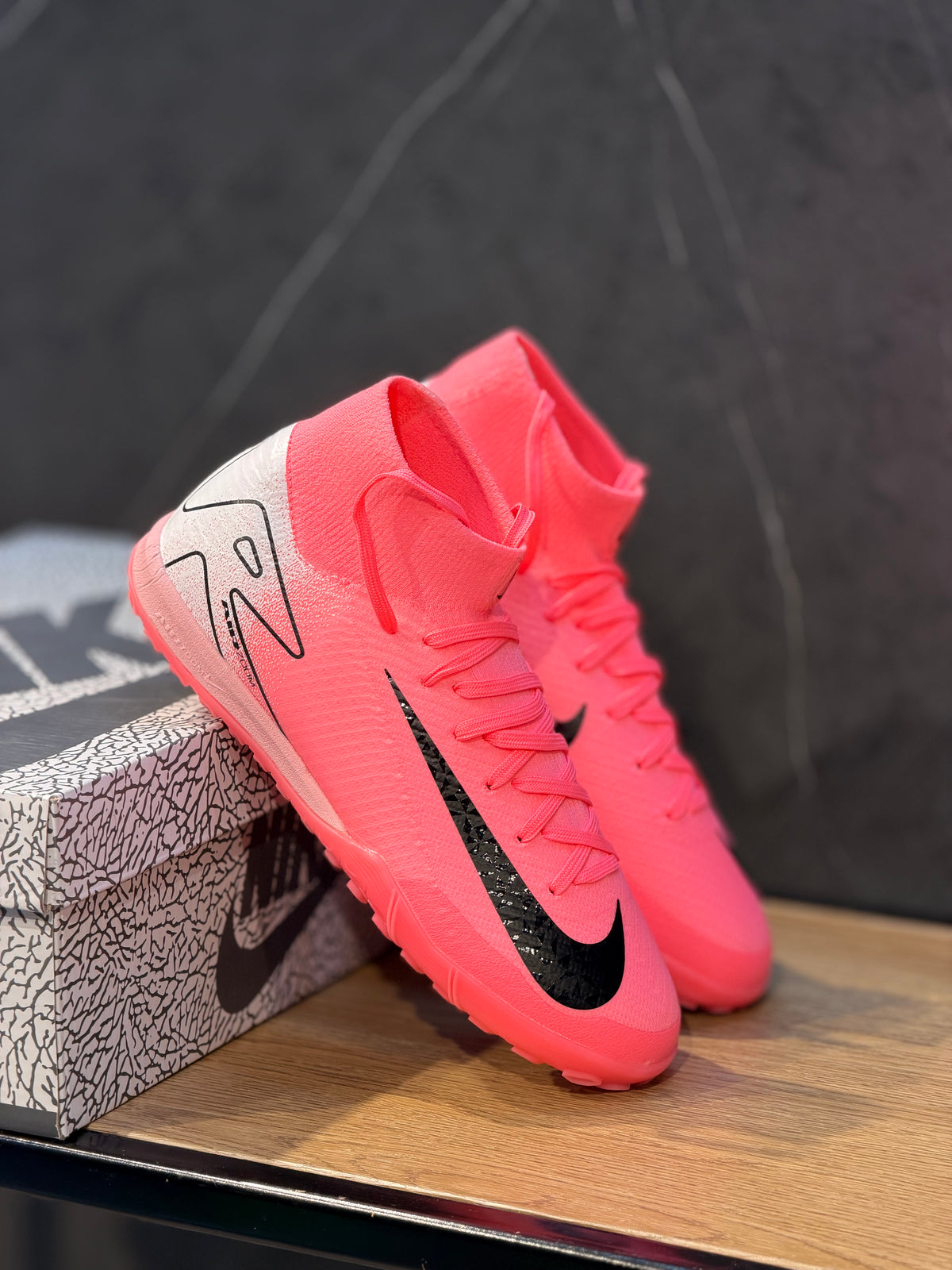 NIKE TORRETIN