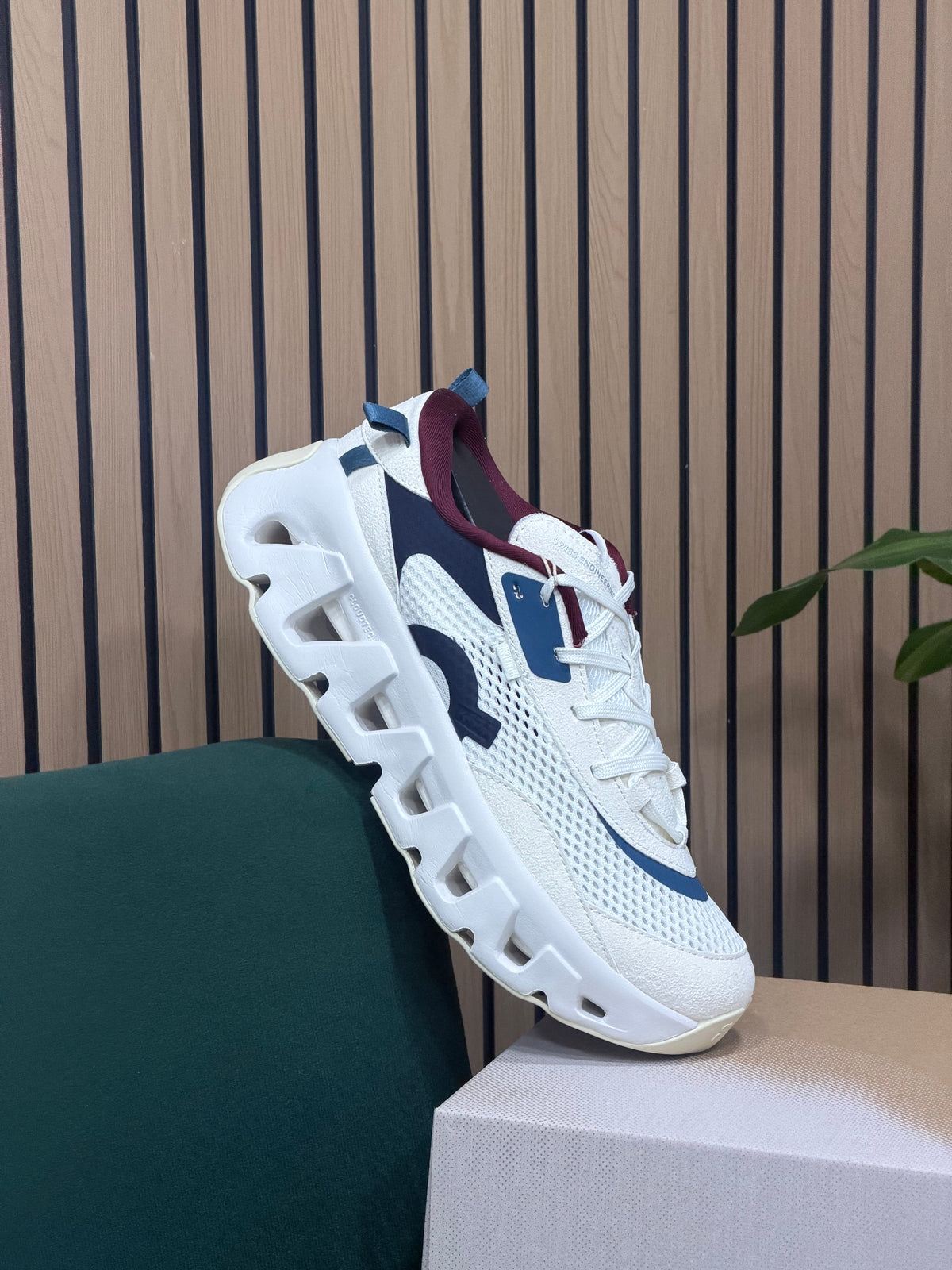 ON CLOUD KITH