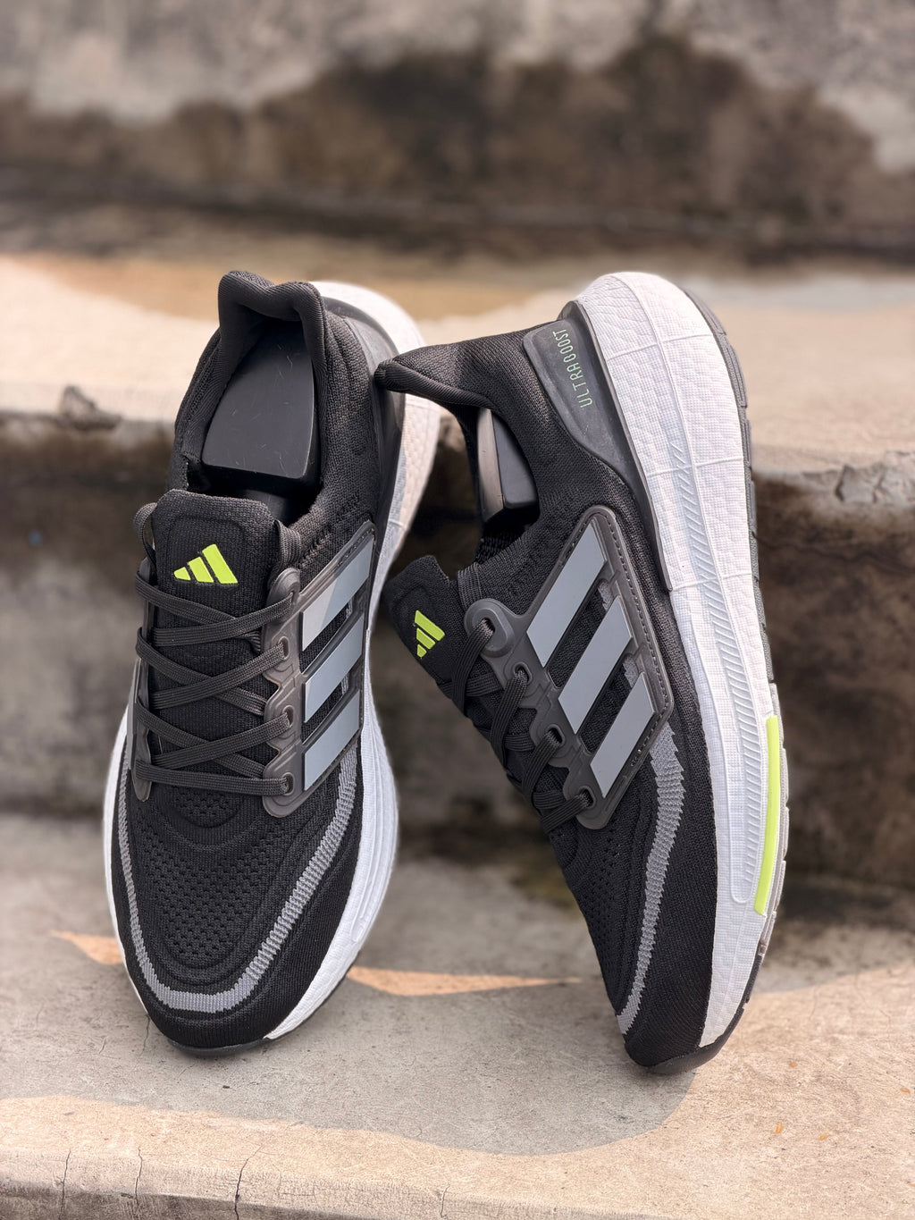 ADIDAS ULTRABOOTS LIGTH
