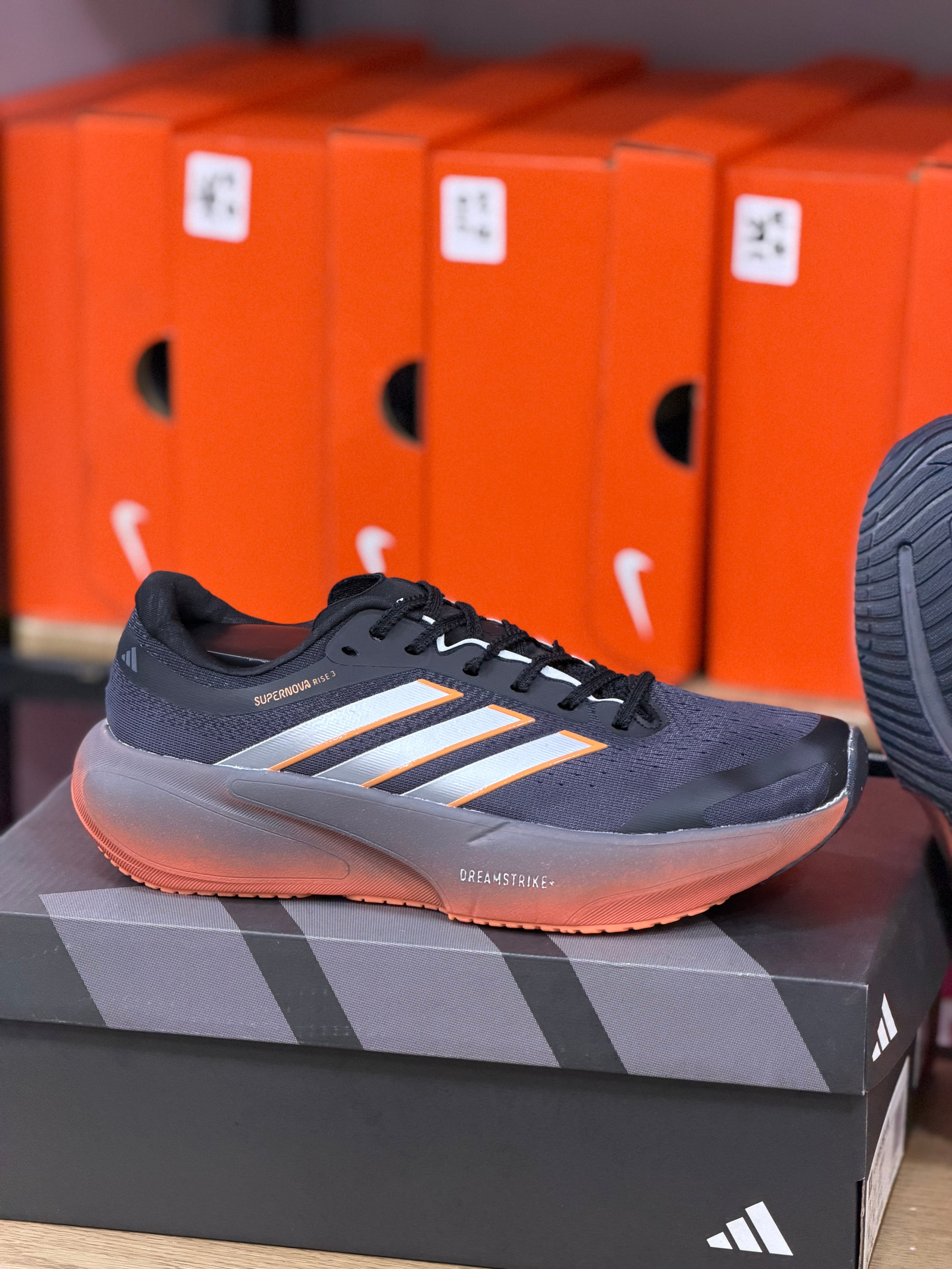 ADIDAS SUPERNOVA RISE 3