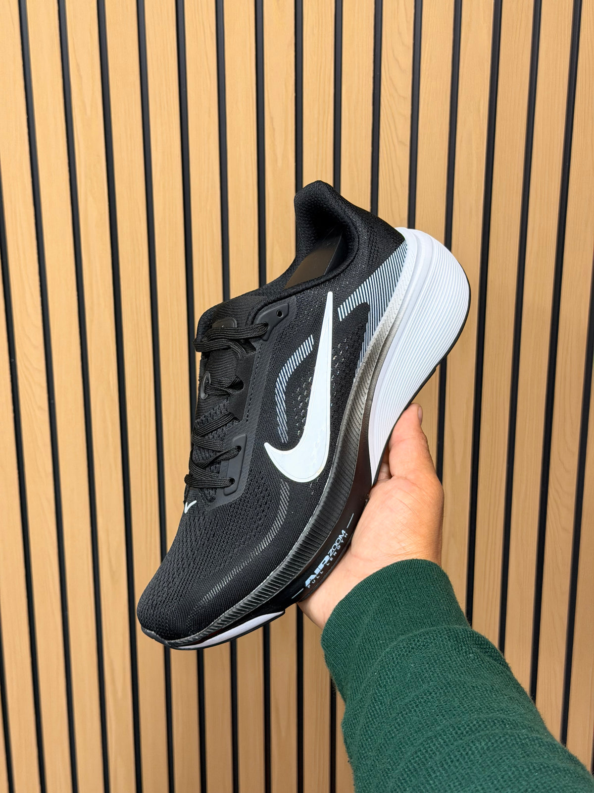 NIKE PEGASUS 42