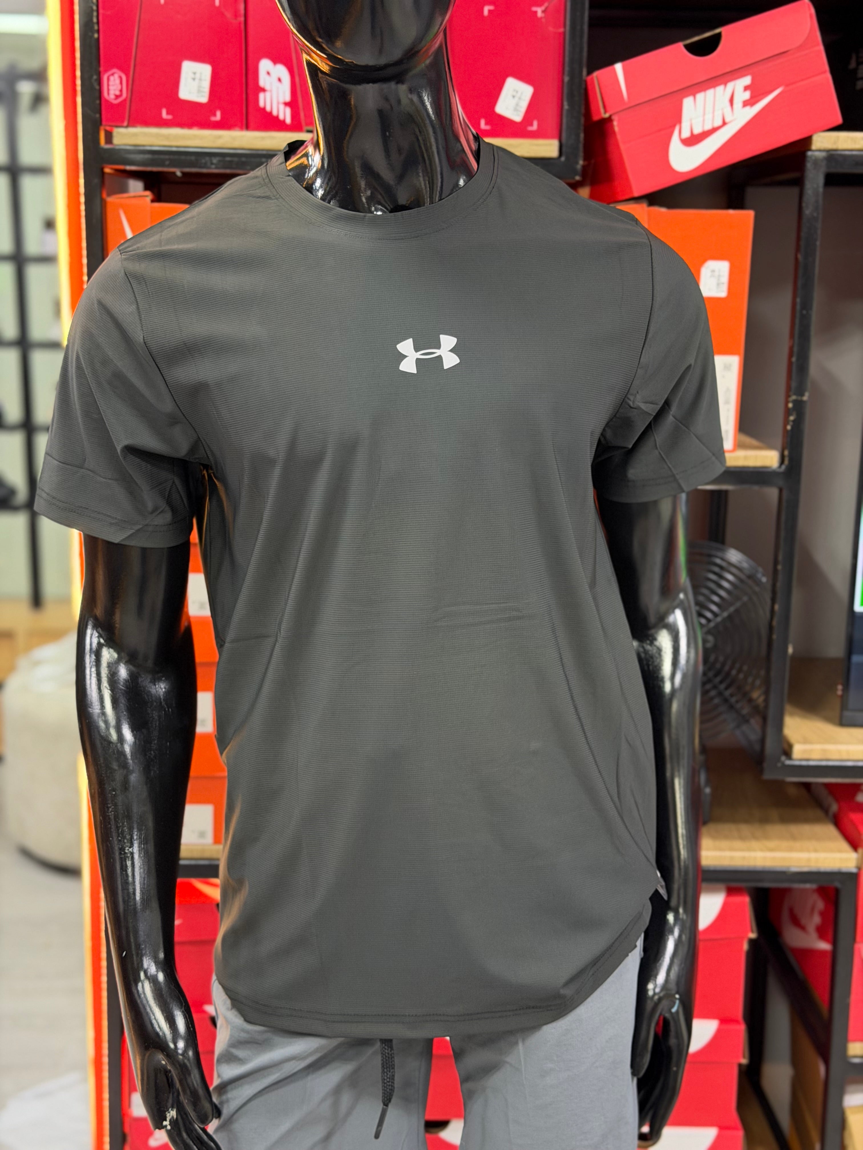 UNDER ARMOUR TELA DRIFIT