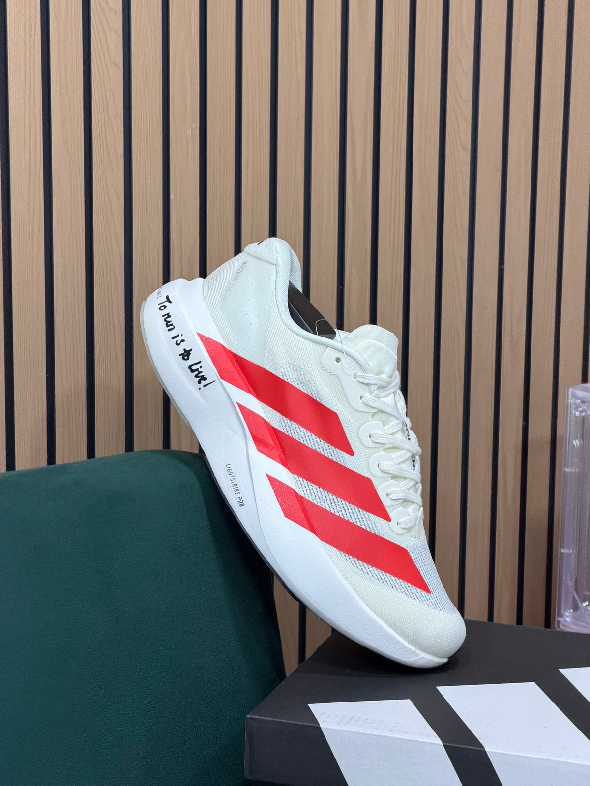 ADIZERO EVO SL