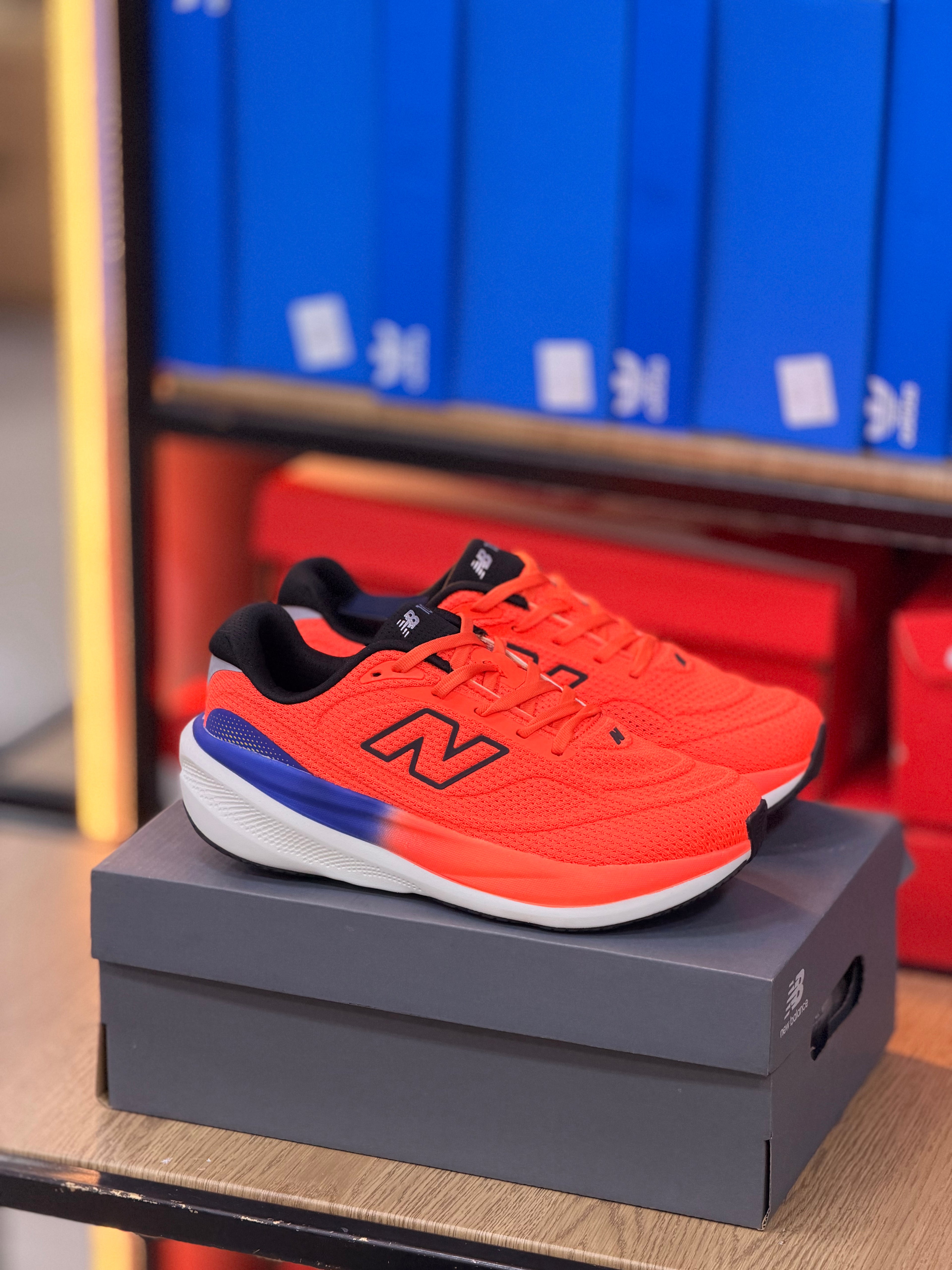 NEW BALANCE