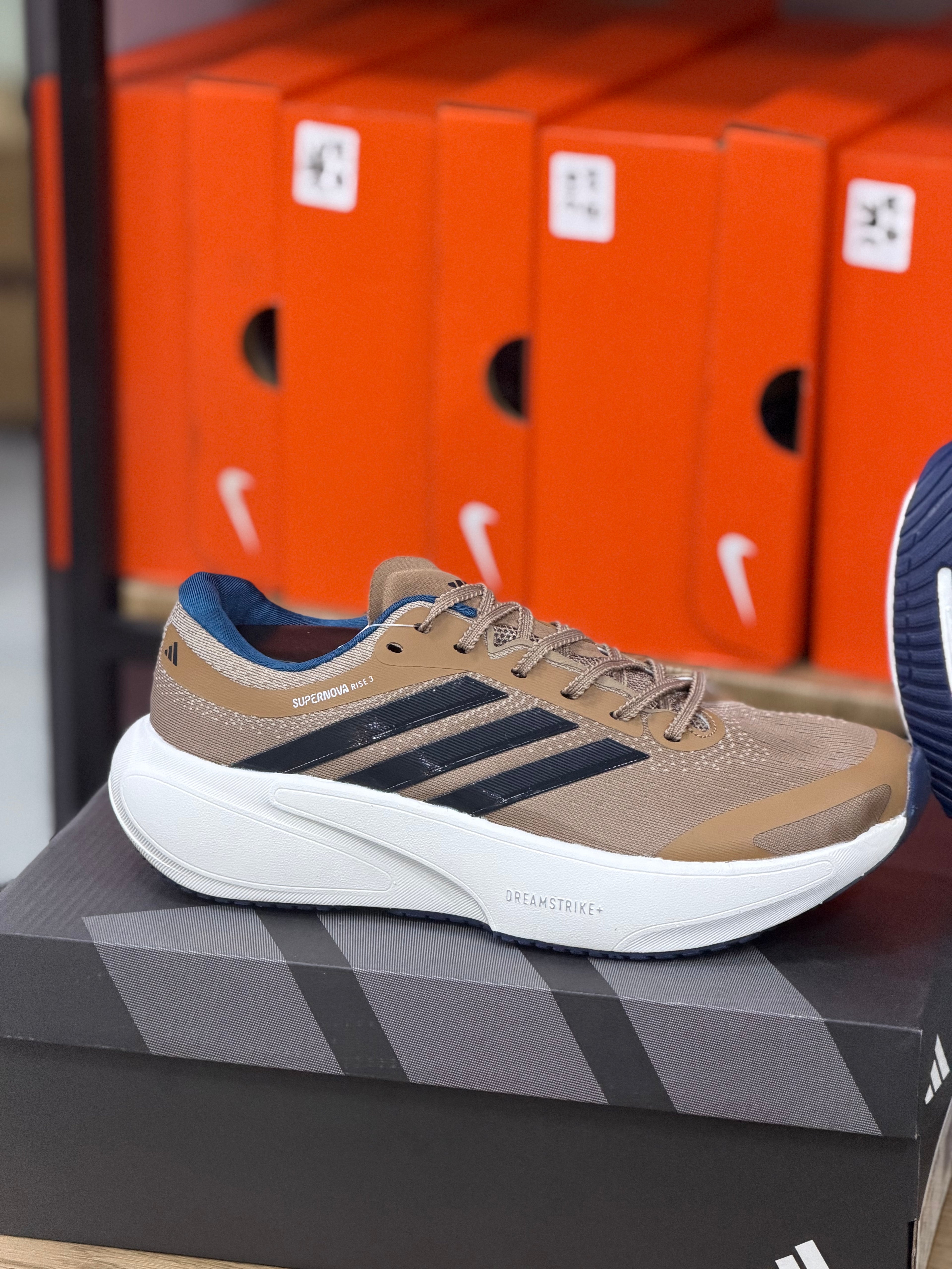 ADIDAS SUPERNOVA RISE 3