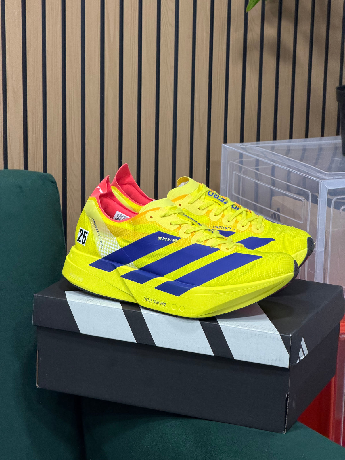 ADIZERO ADIÓS PRO 4