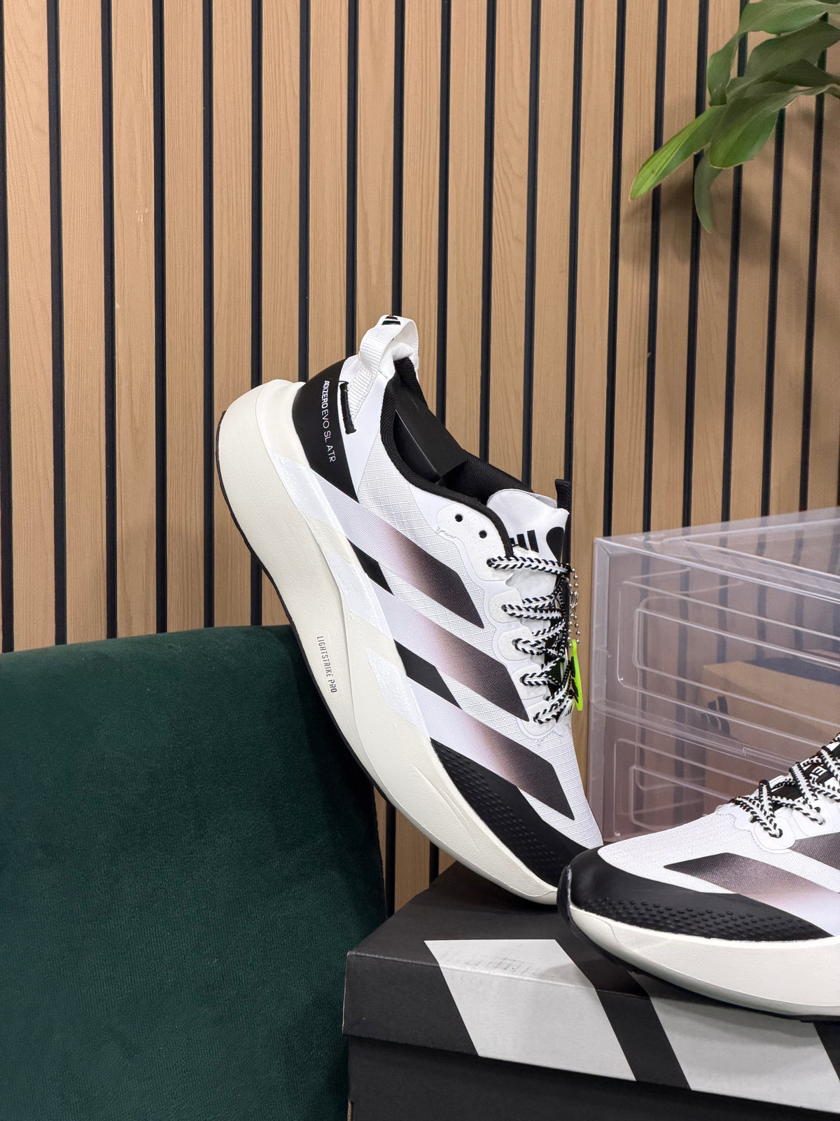 ADIZERO EVO ATR