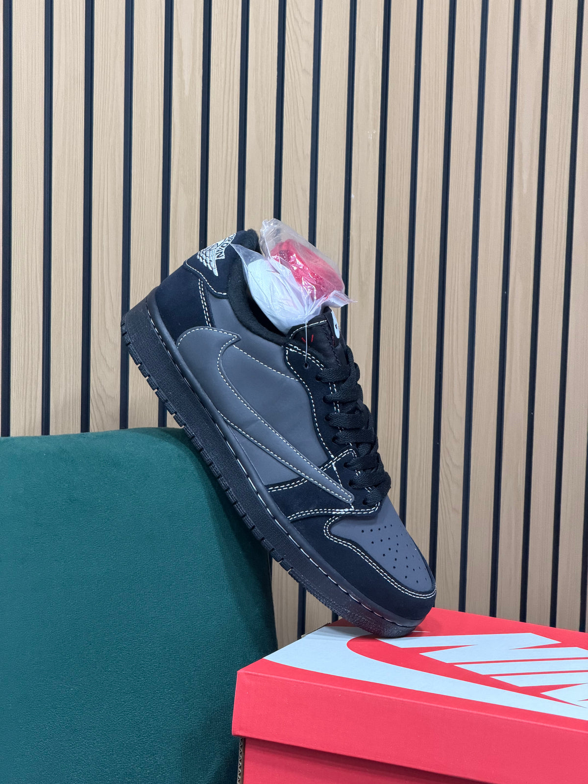 NIKE SB