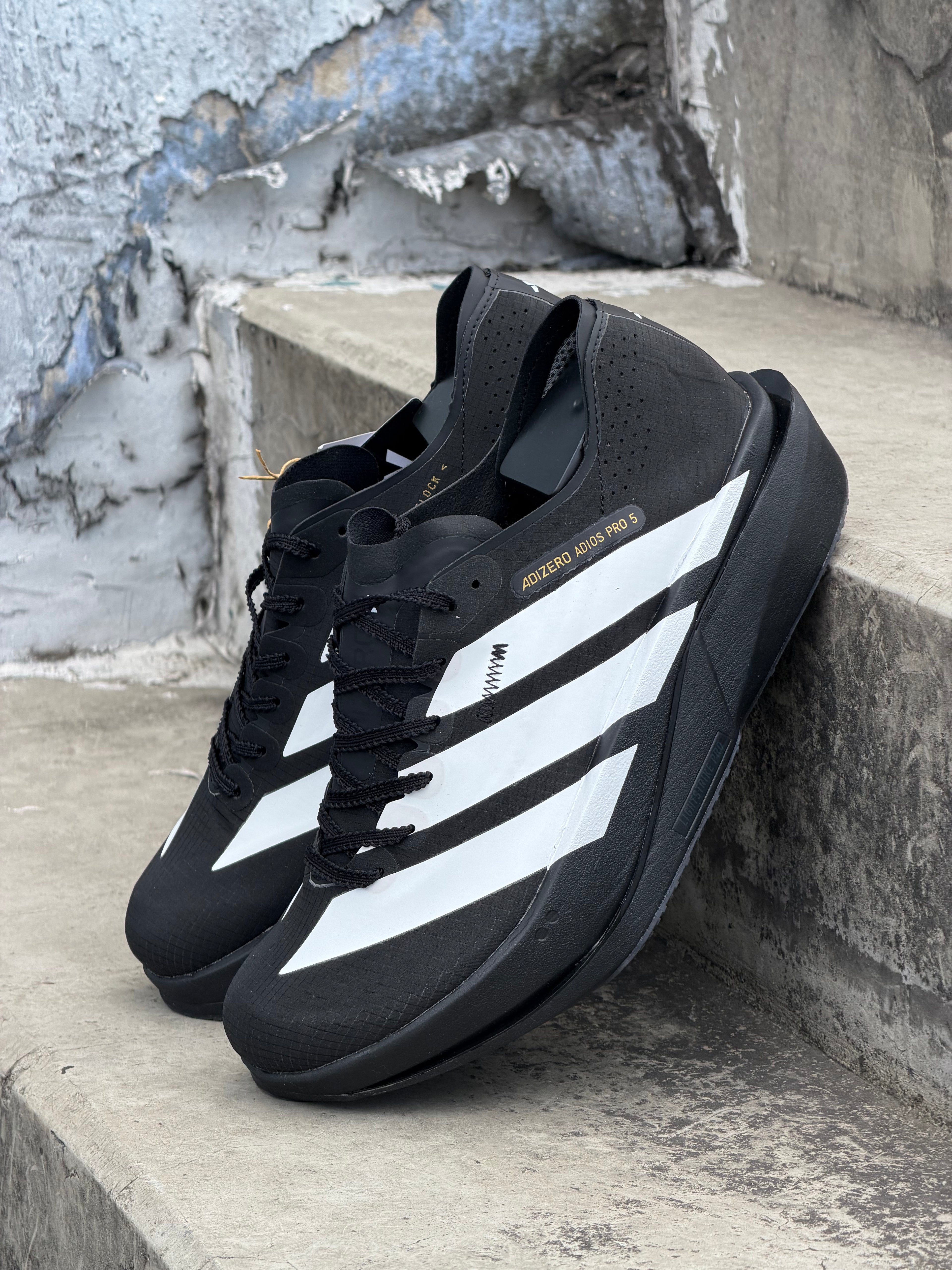 ADIDAS ADIÓS PRO 5