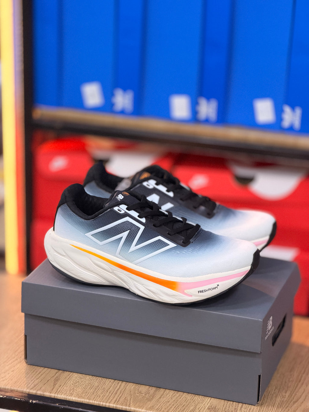 NEW BALANCE 1080