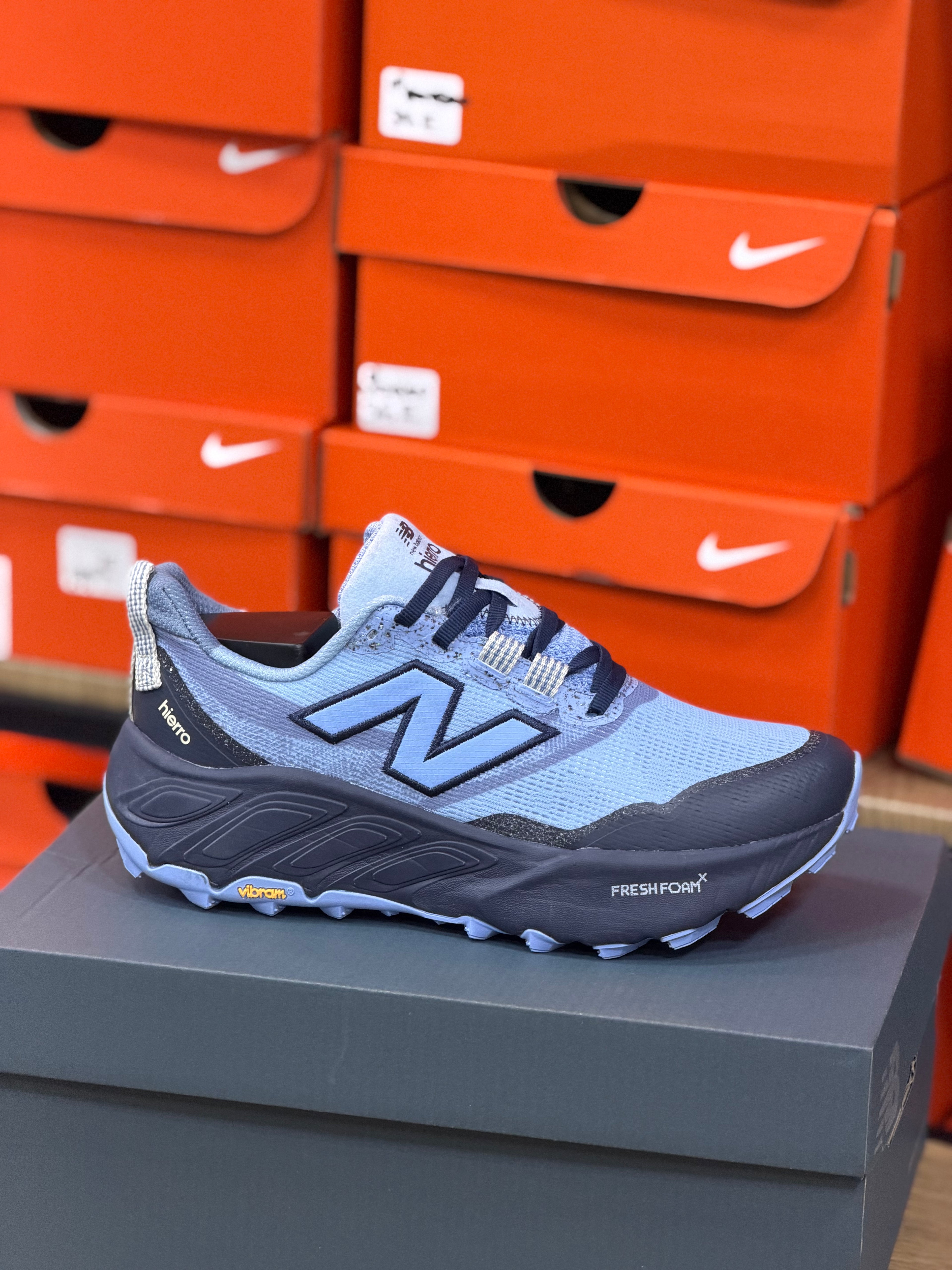 NEW BALANCE HIERRO