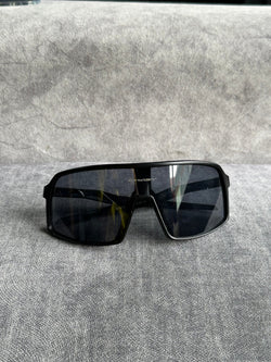 OAKLEY