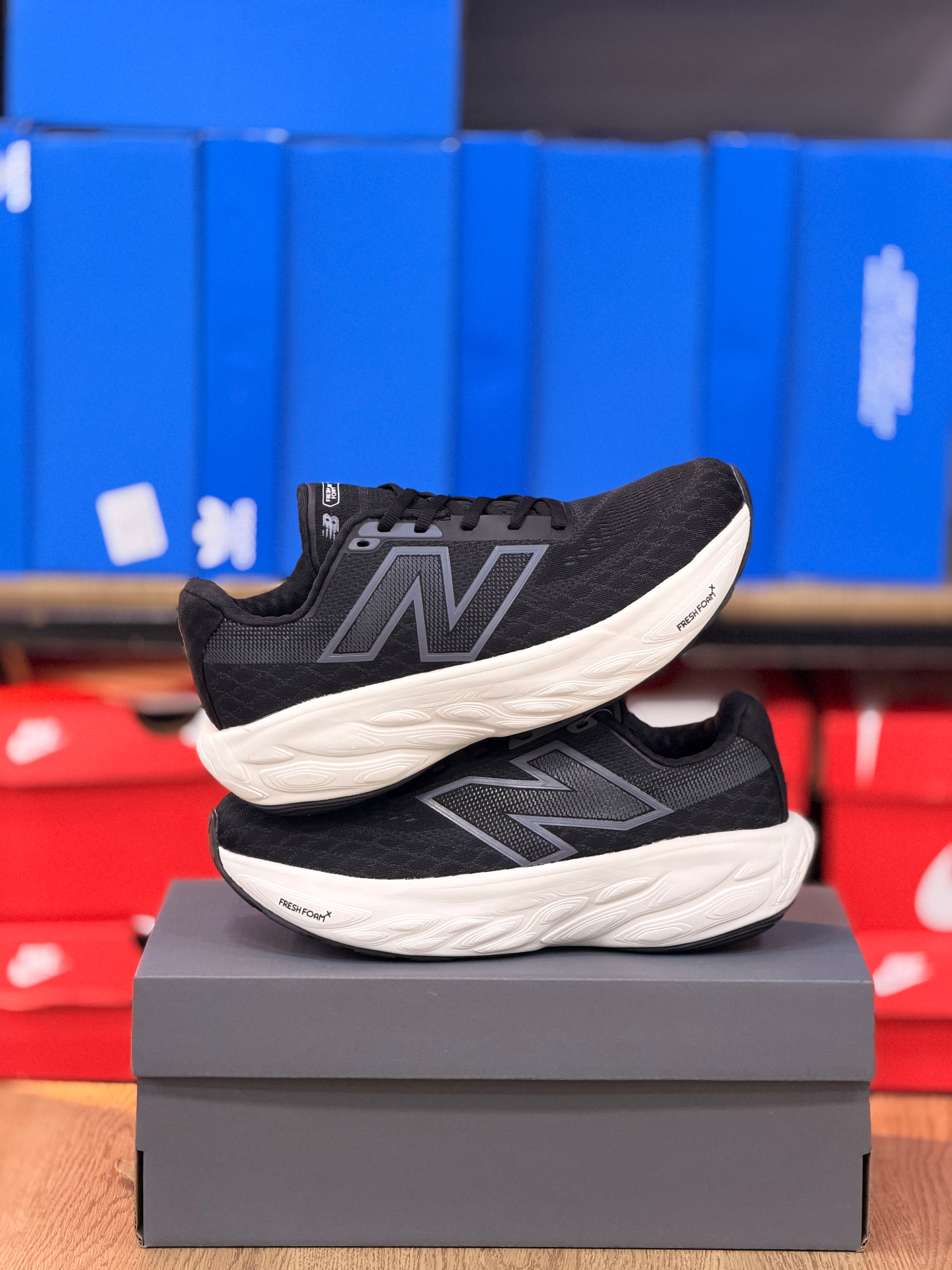 NEW BALANCE 1080