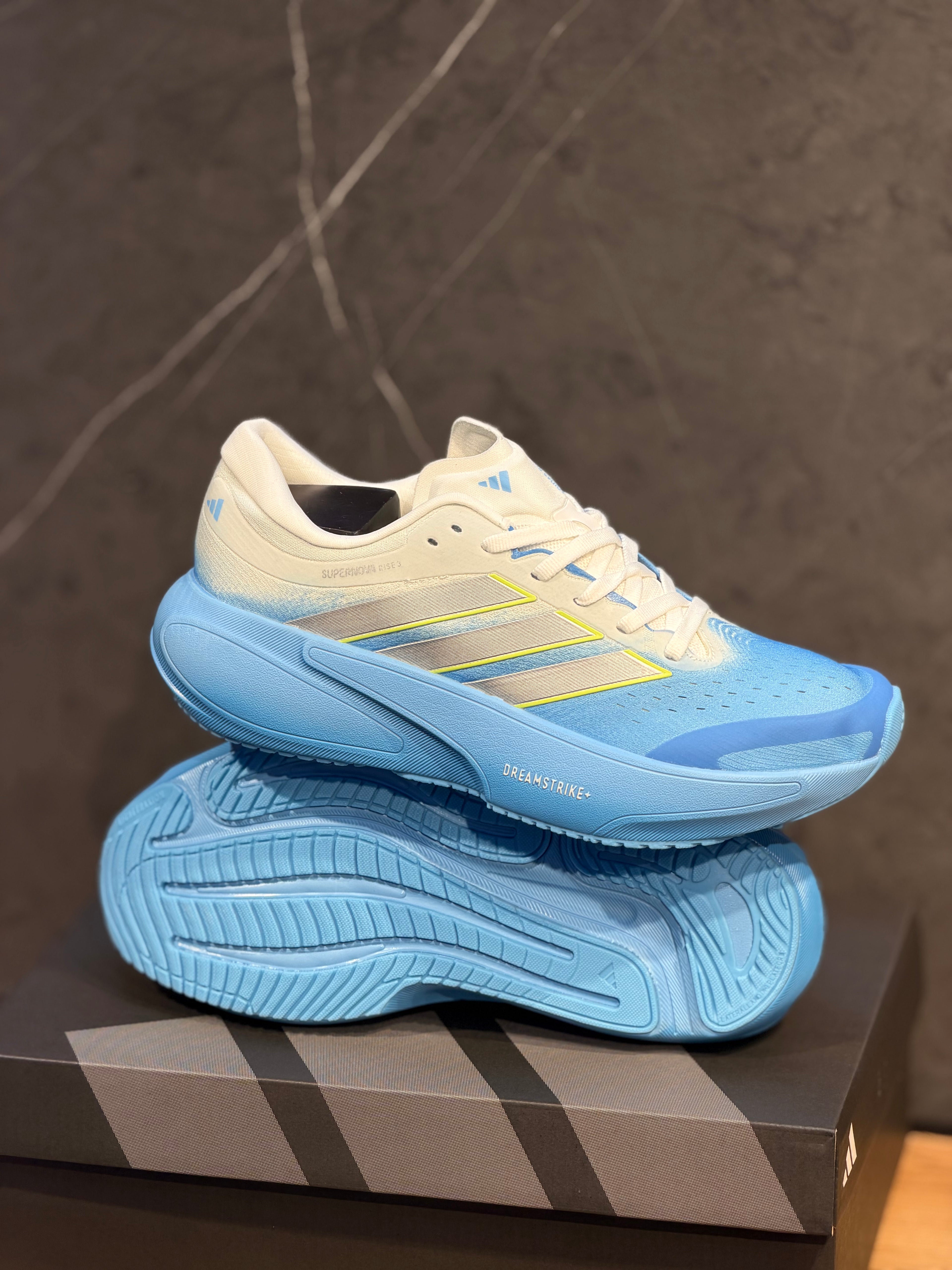 ADIDAS SUPERNOVA RISE3