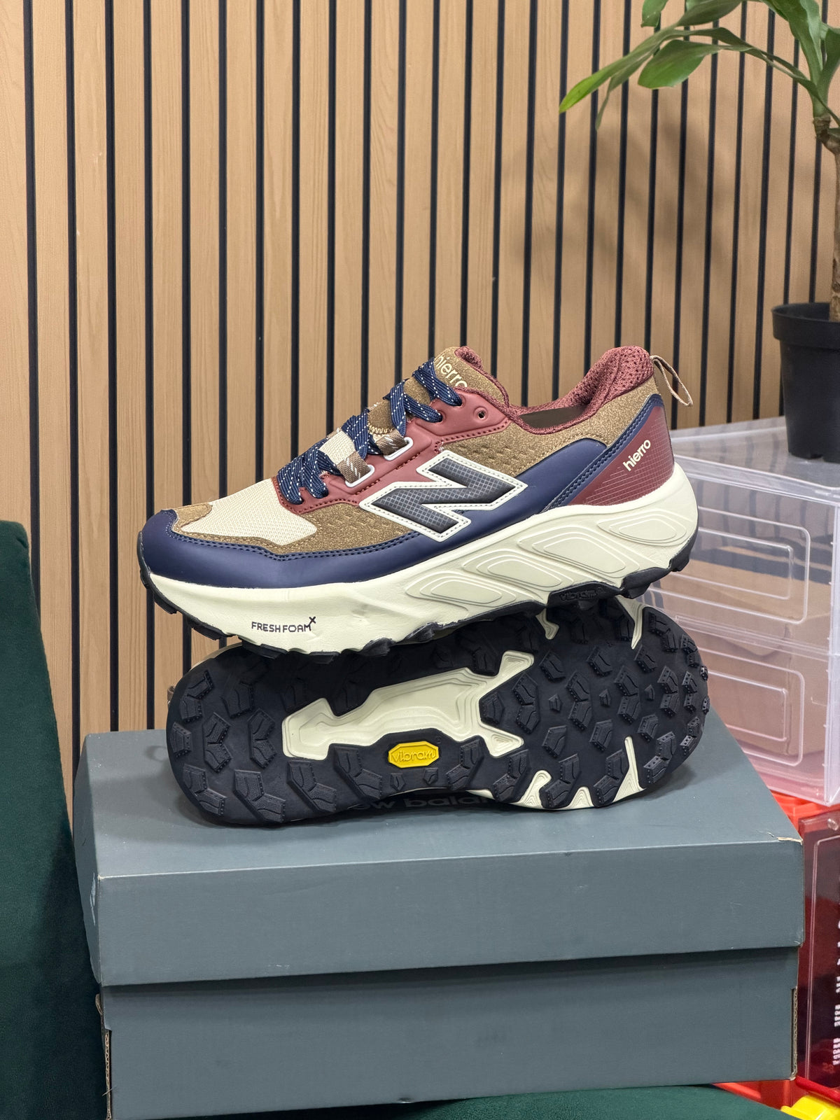 NEW BALANCE HIERRO