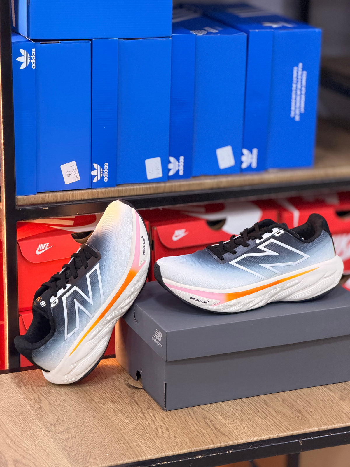 NEW BALANCE 1080