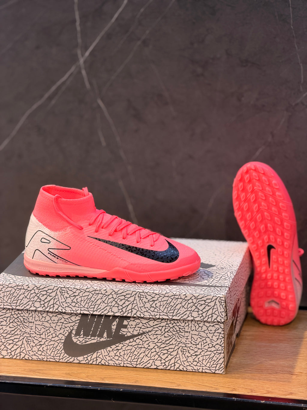 NIKE TORRETIN