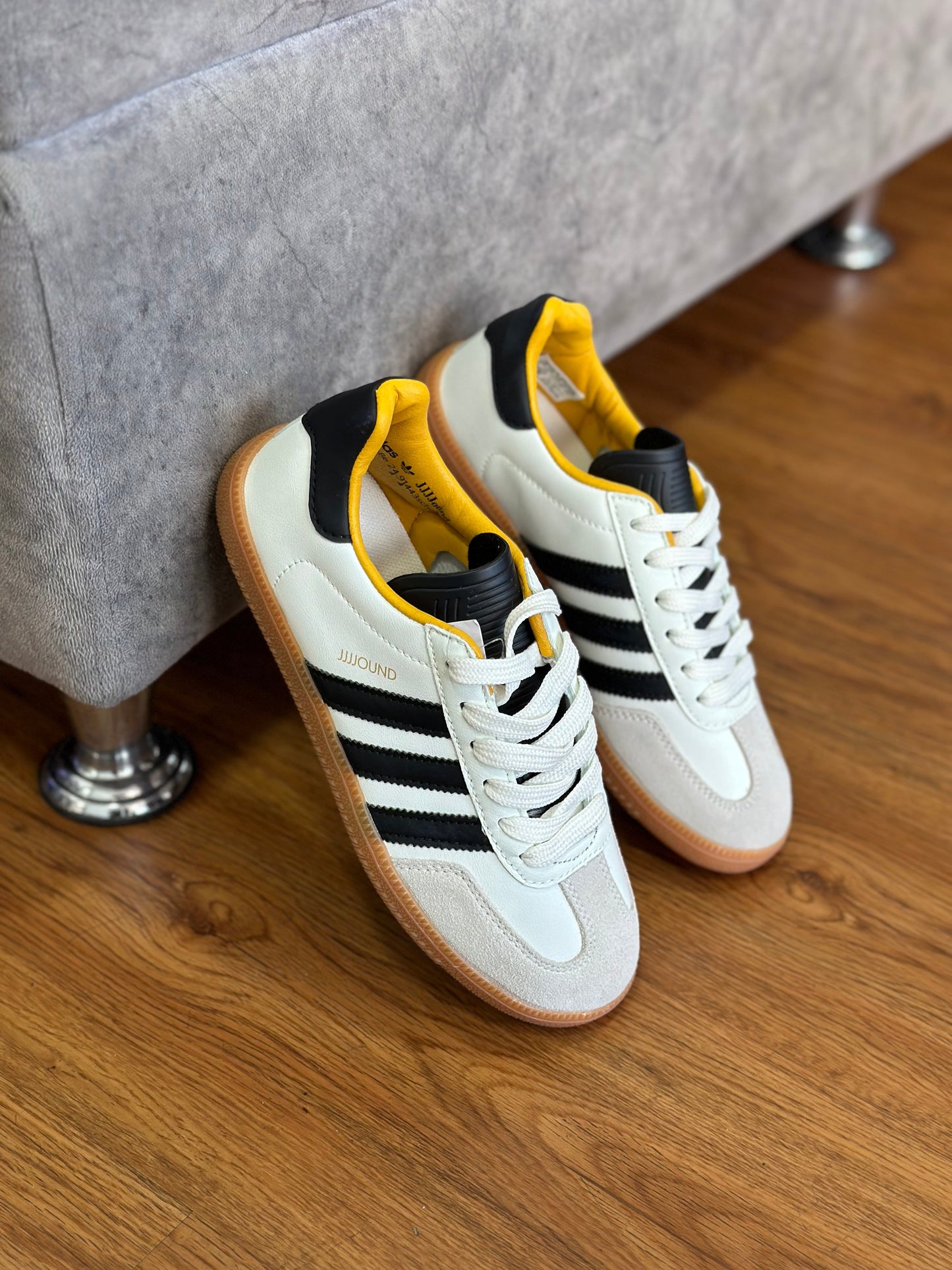 ADIDAS SAMBA