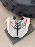 NEW BALANCE V6