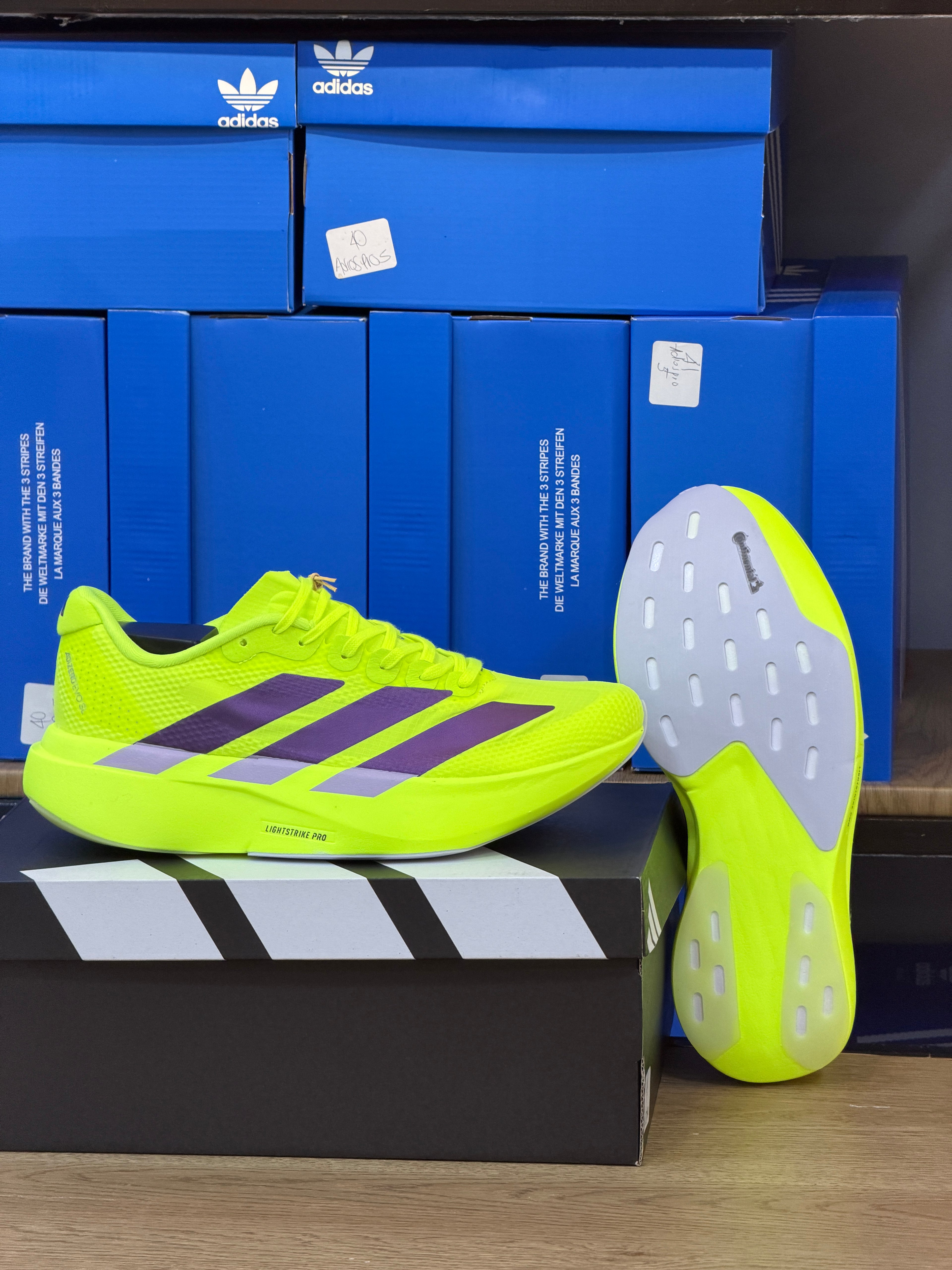 ADIZERO EVO SL