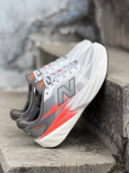 NEW BALANCE REBEL V5