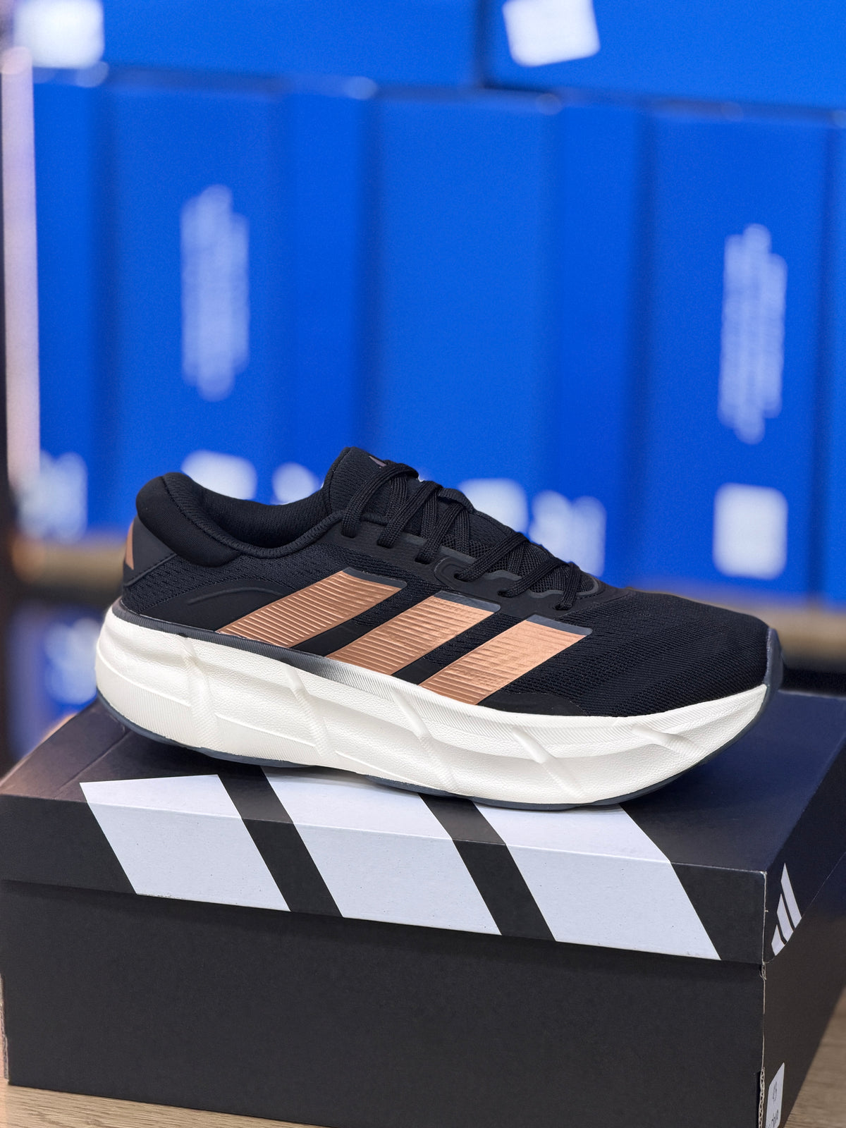 ADISTAR