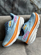 HOKA CLIFTON 9