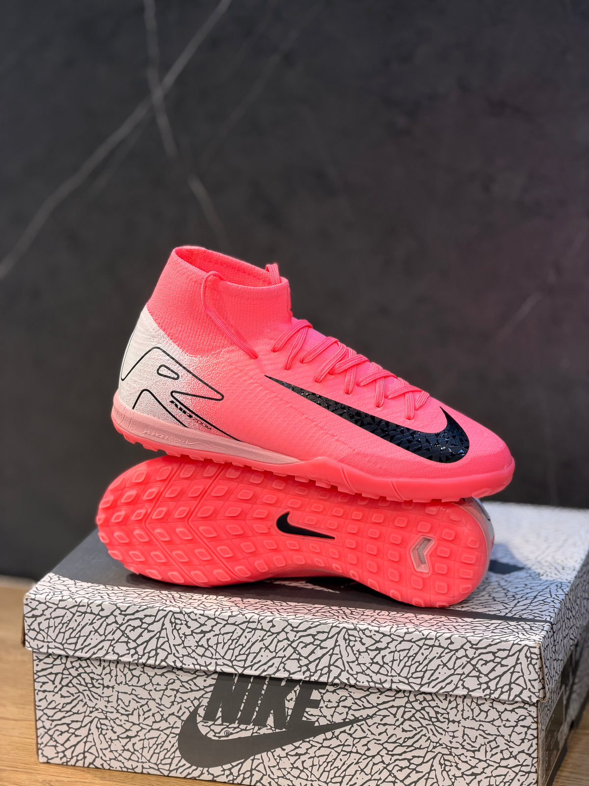 NIKE TORRETIN